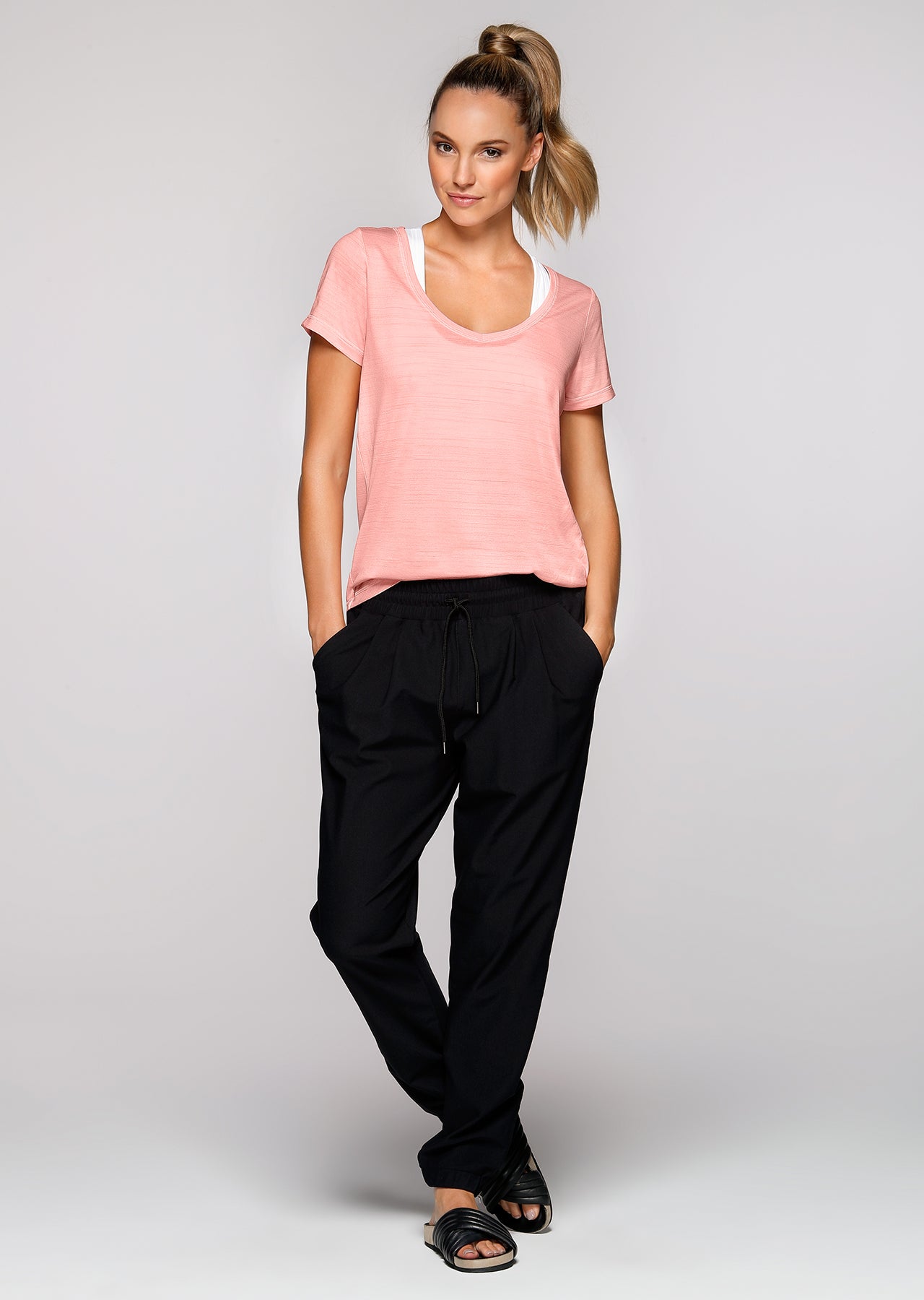 Lorna Jane Frankie Active Tee - Blushed Pink Marl