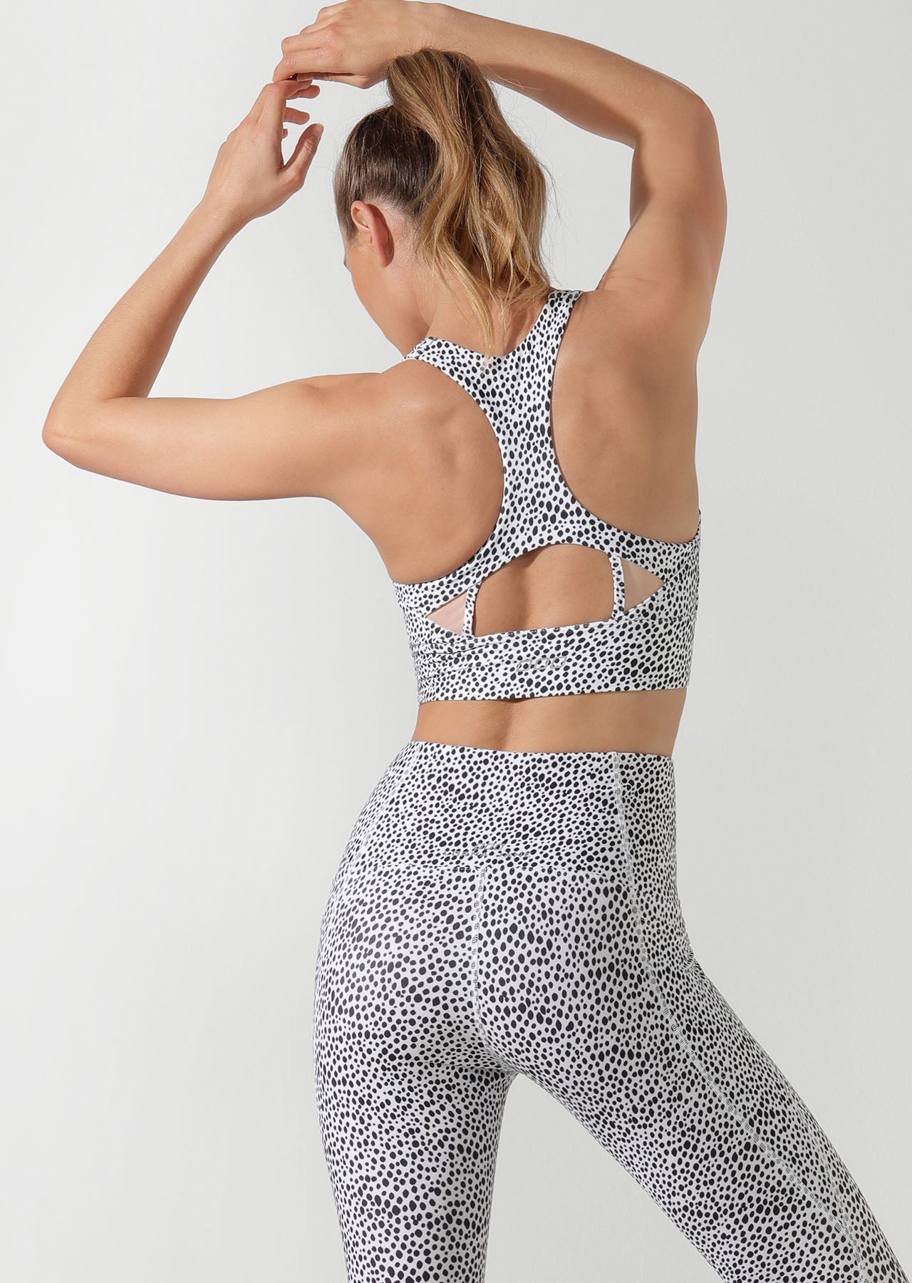 Lorna Jane High Coverage Sports Bra - Leo Print