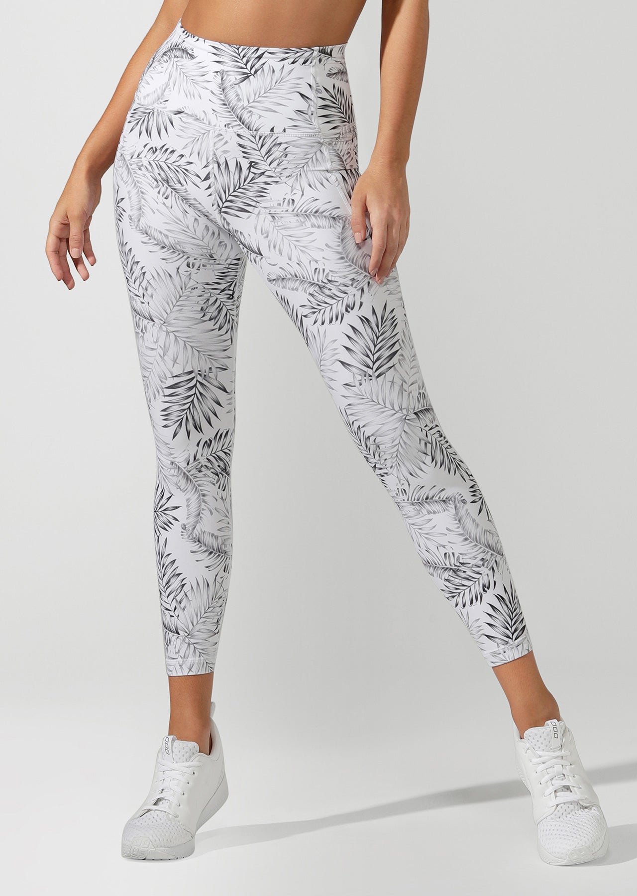 Lorna Jane High Rise Booty Core Ankle Biter Tight - Mono Jungle Print