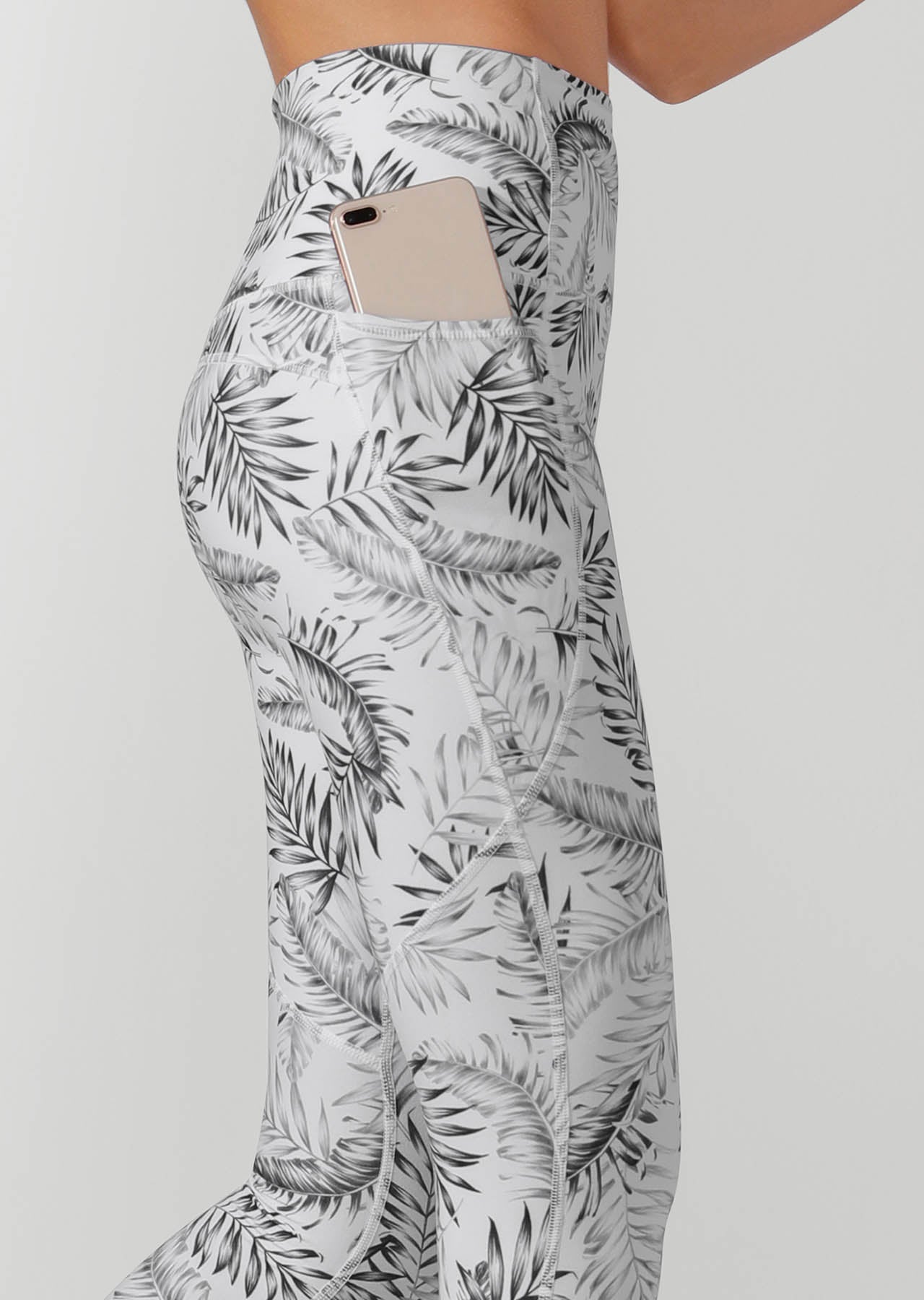 Lorna Jane High Rise Booty Core Ankle Biter Tight - Mono Jungle Print