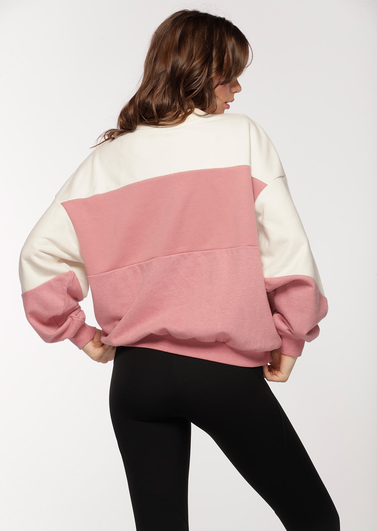 Lorna Jane Iconic 1989 Oversized Sweat - Cream / Powdered Pink