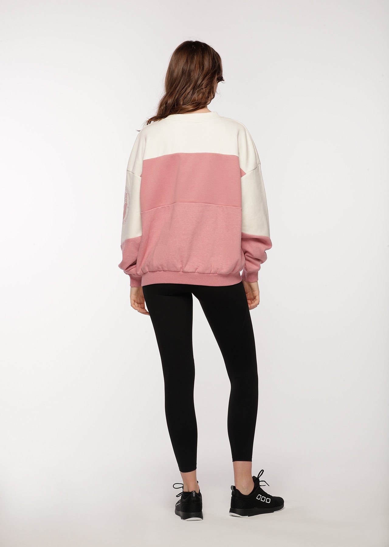 Lorna Jane Iconic 1989 Oversized Sweat - Cream / Powdered Pink