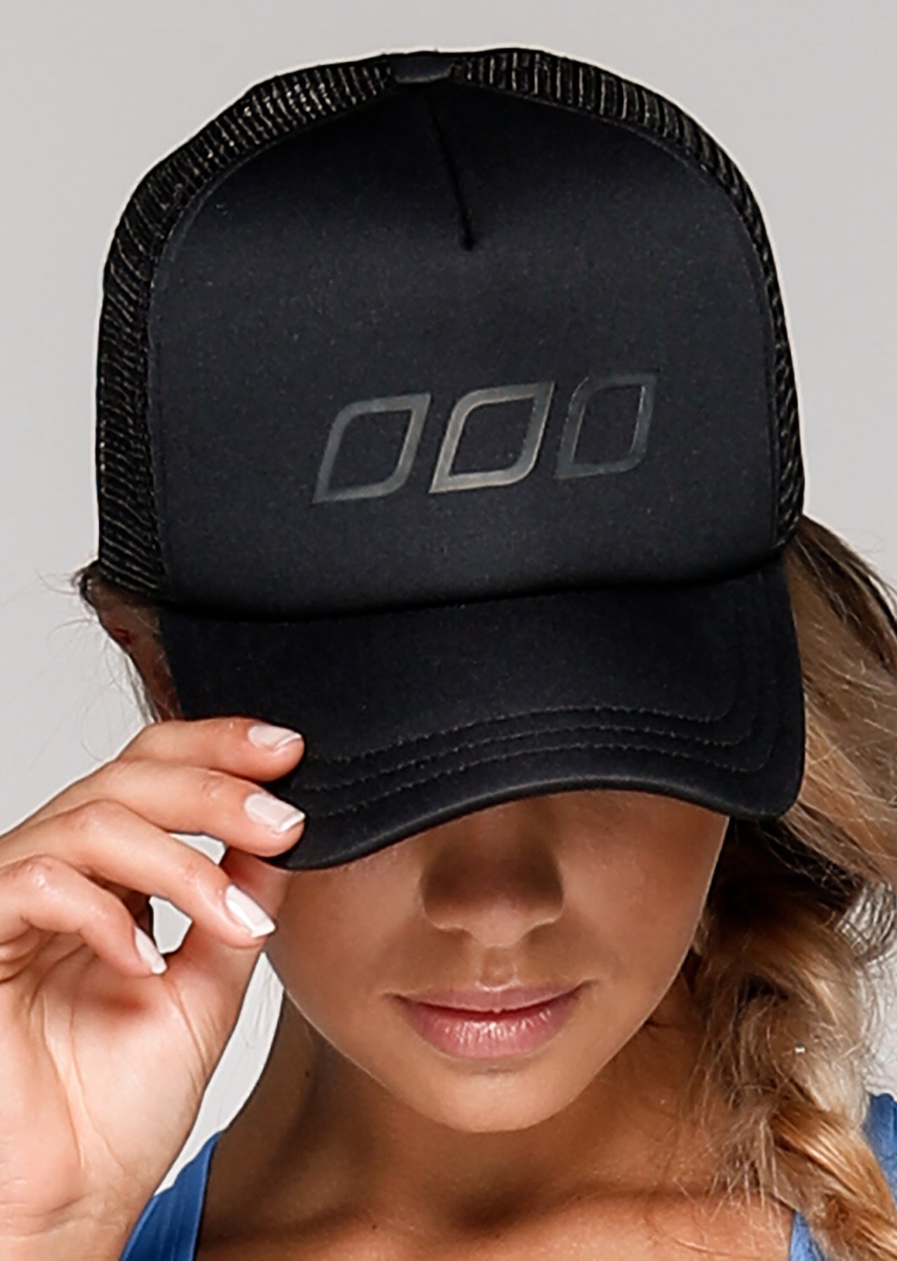 Lorna Jane Iconic Trucker Hat - Black