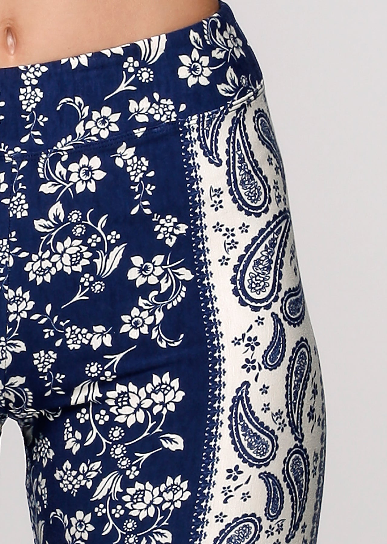 Lorna Jane Karma Flared Pants - Ink/Nude