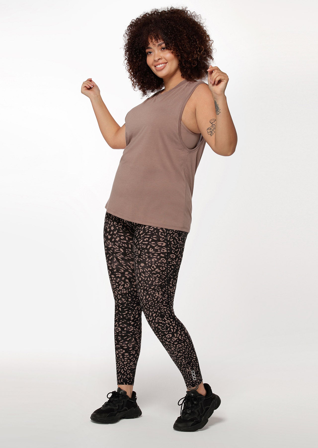 Lorna Jane Knock Out Muscle Tank - Bone