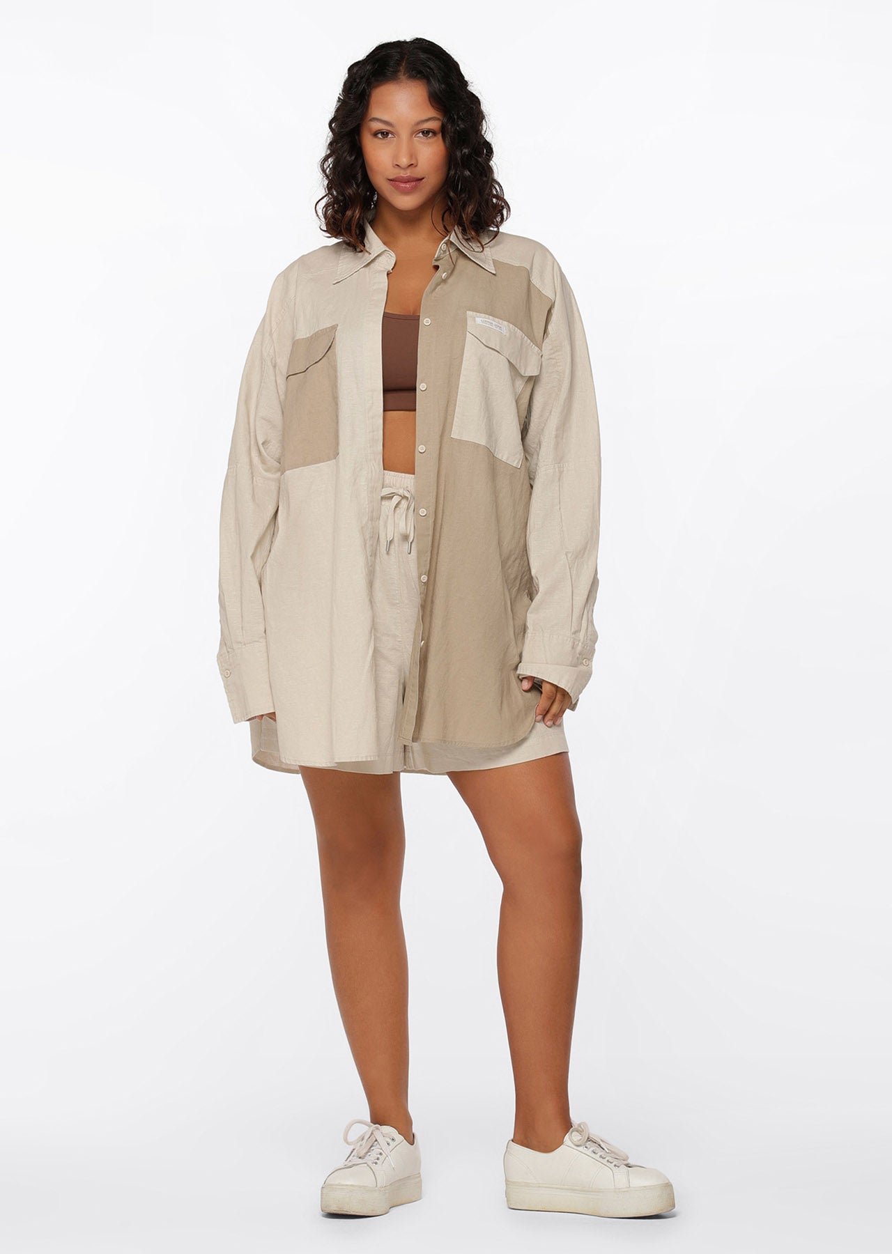 Lorna Jane Leisure In Linen Colourblock Shirt - Oyster