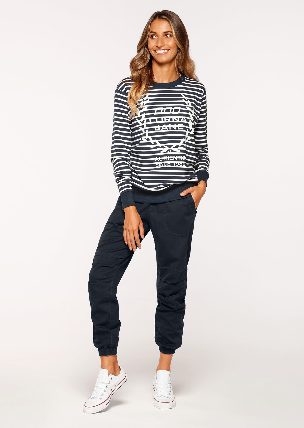 Lorna Jane LJ Crest Sweat Top - Pebble Blue/White