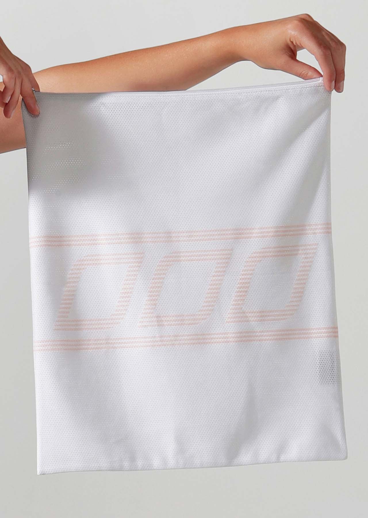 Lorna Jane LJ Iconic Washbag - White/Quartz Pink