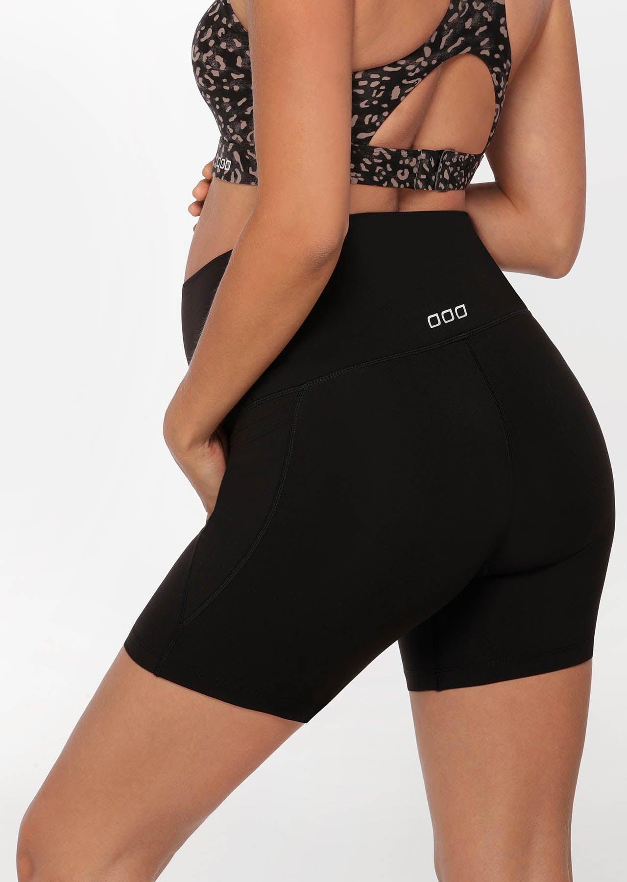 Lorna Jane LJ Maternity Phone Pocket Bike Shorts - Black