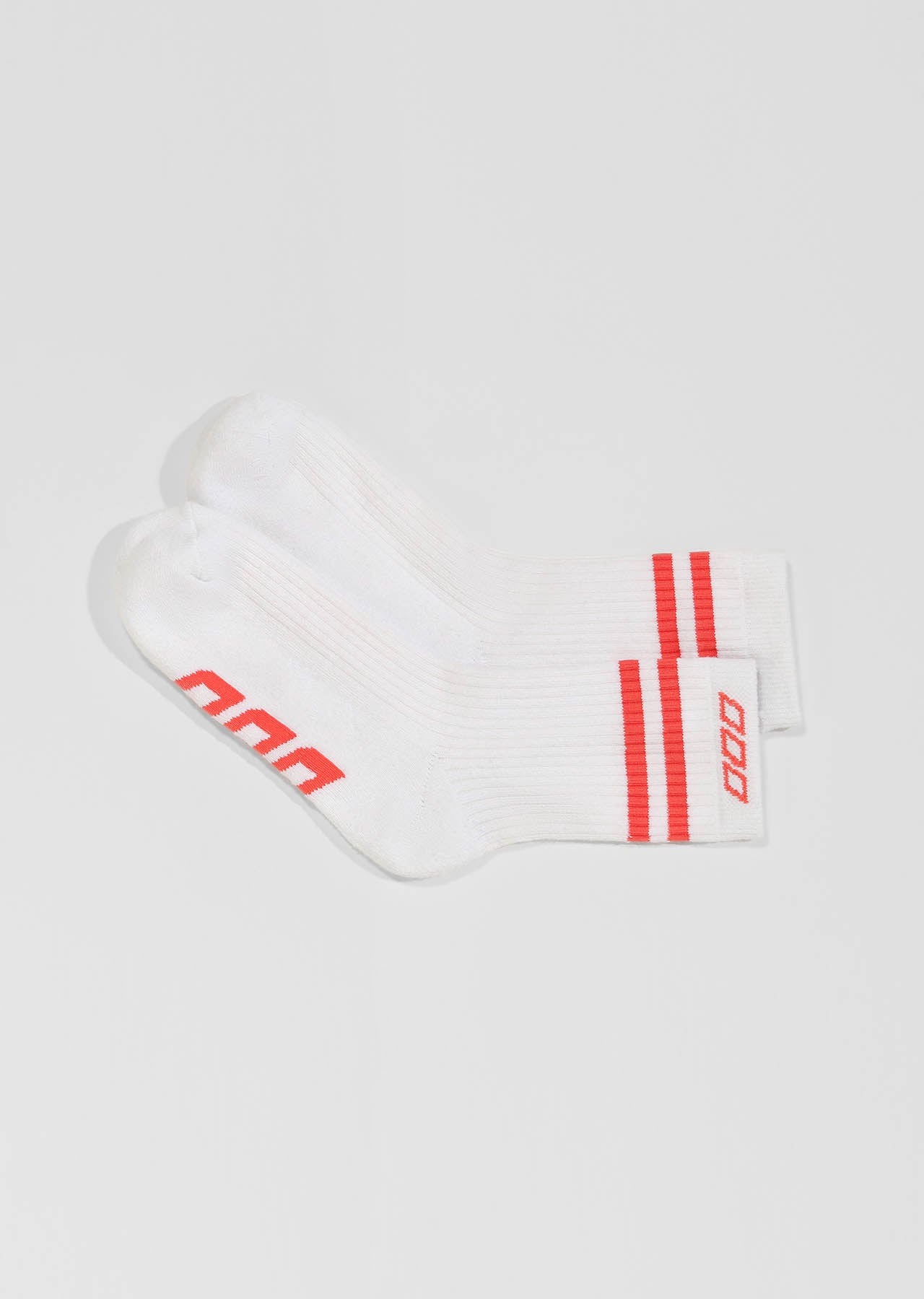 Lorna Jane LJ Retro Crew Socks - White/Washed Coral