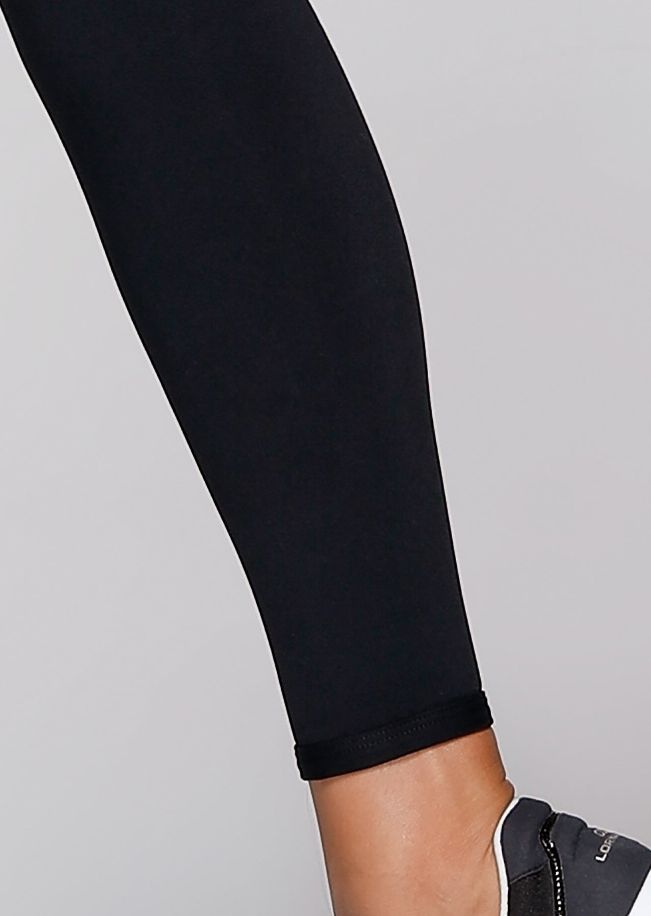Lorna Jane LJ Ultimate Thermal F/L Tight - Black