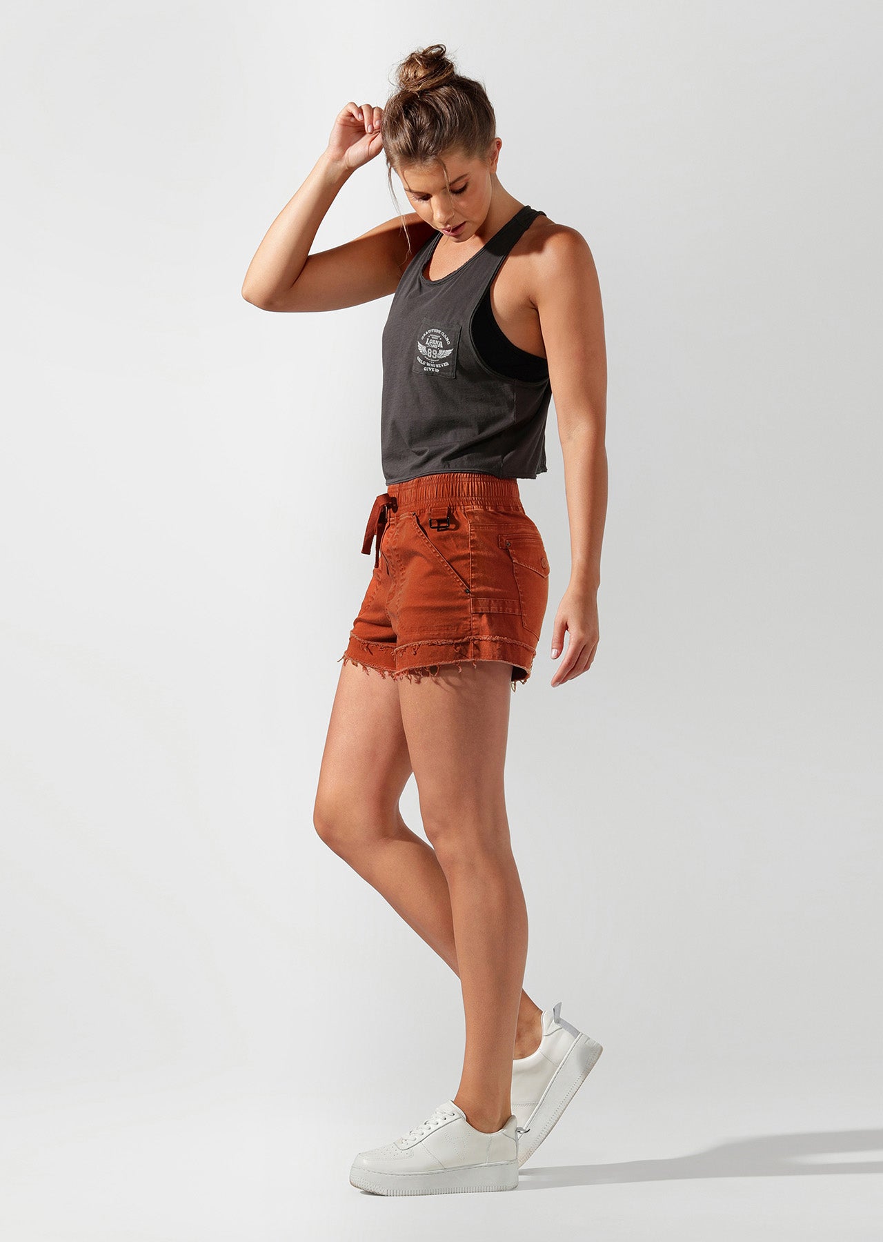 Lorna Jane LJ Walk Shorts - Dark Rust