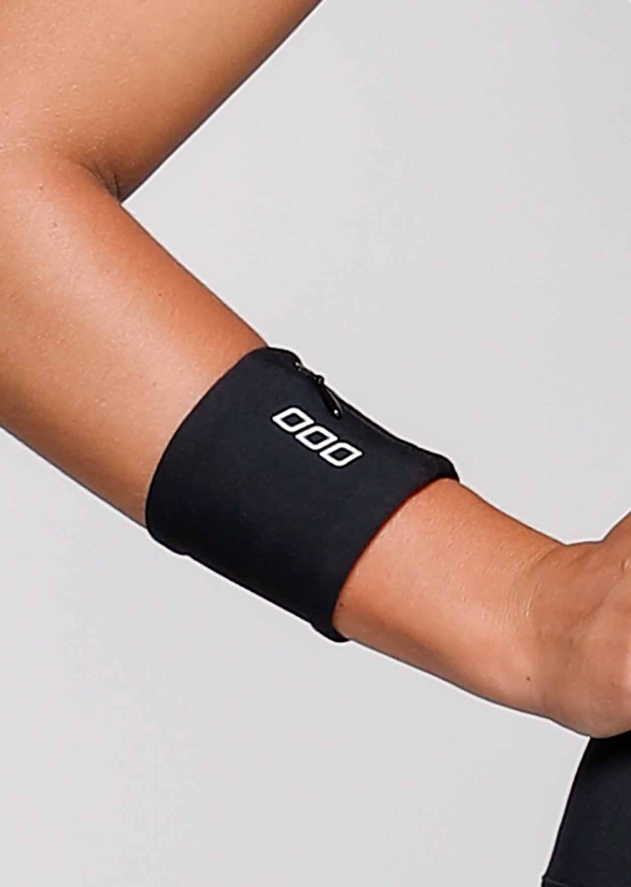 Lorna Jane LJ Wrist Pocket - Black