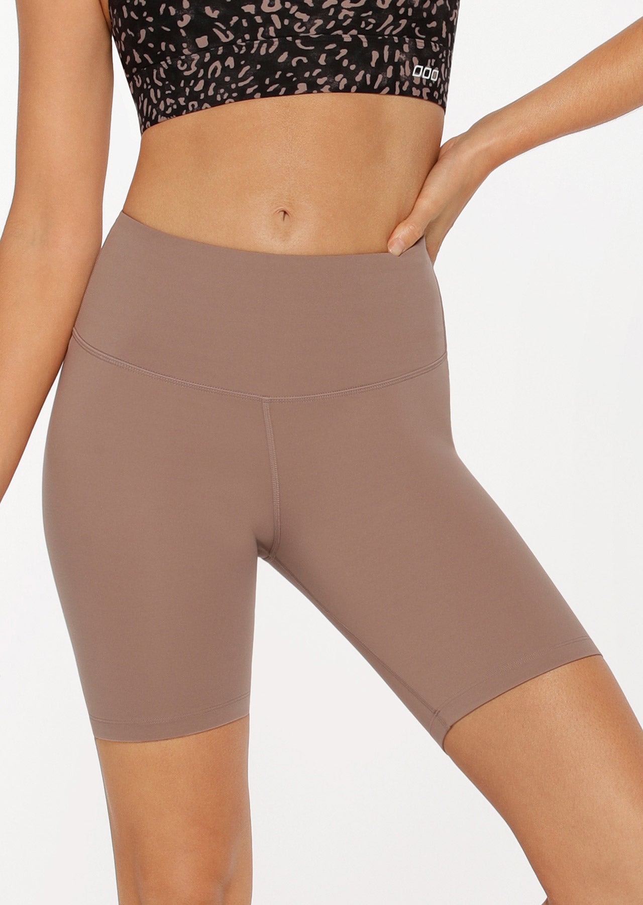 Lorna Jane Lotus 19cm Bike Shorts - Bone