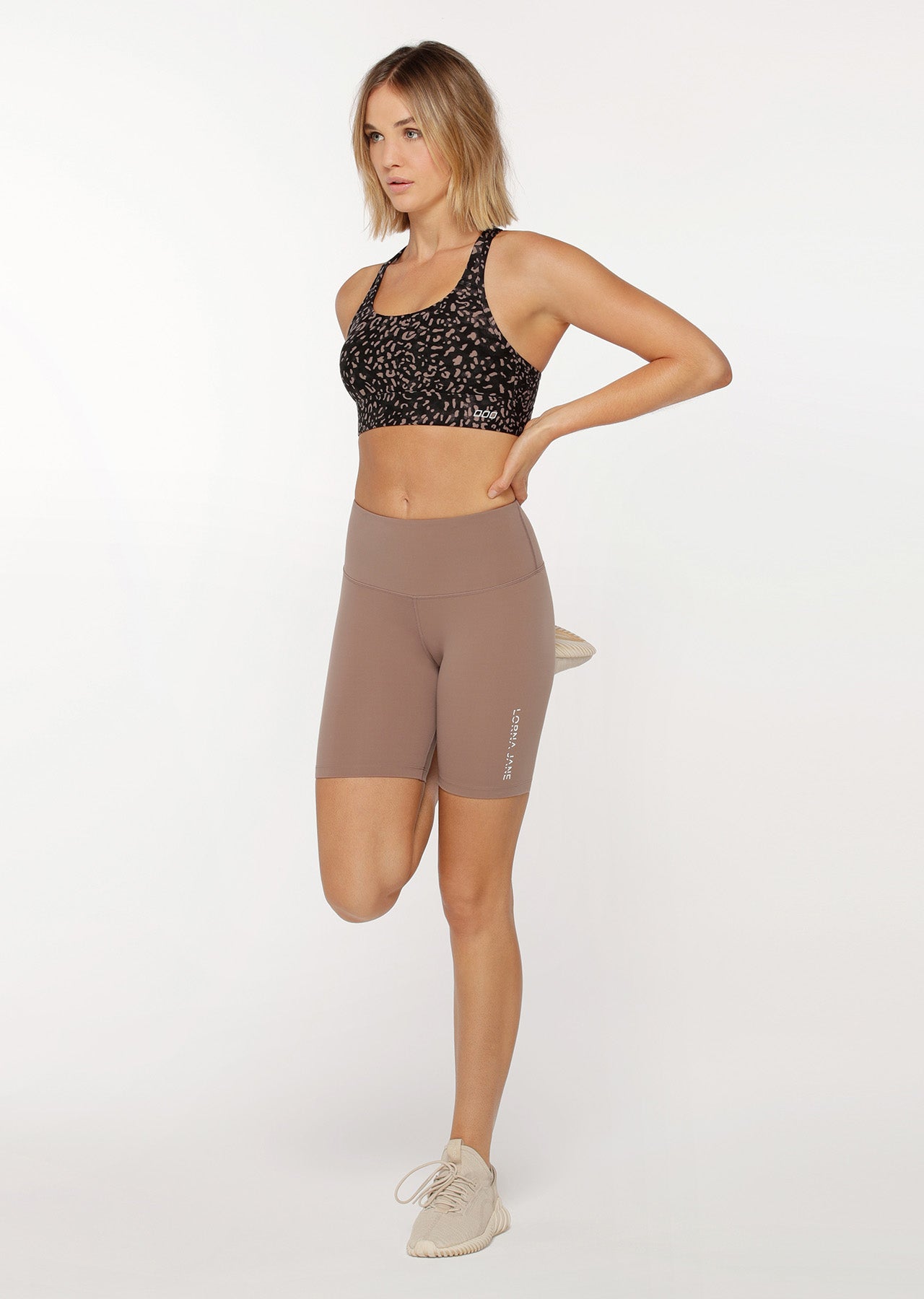 Lorna Jane Lotus 19cm Bike Shorts - Bone