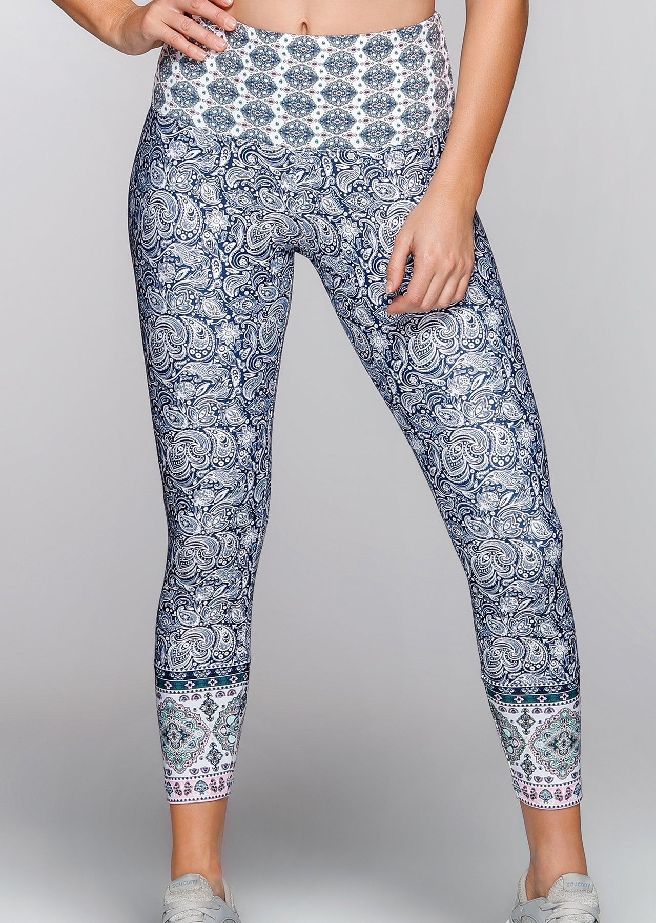Lorna Jane Lotus Core Ankle Biter Tight - Lotus Print