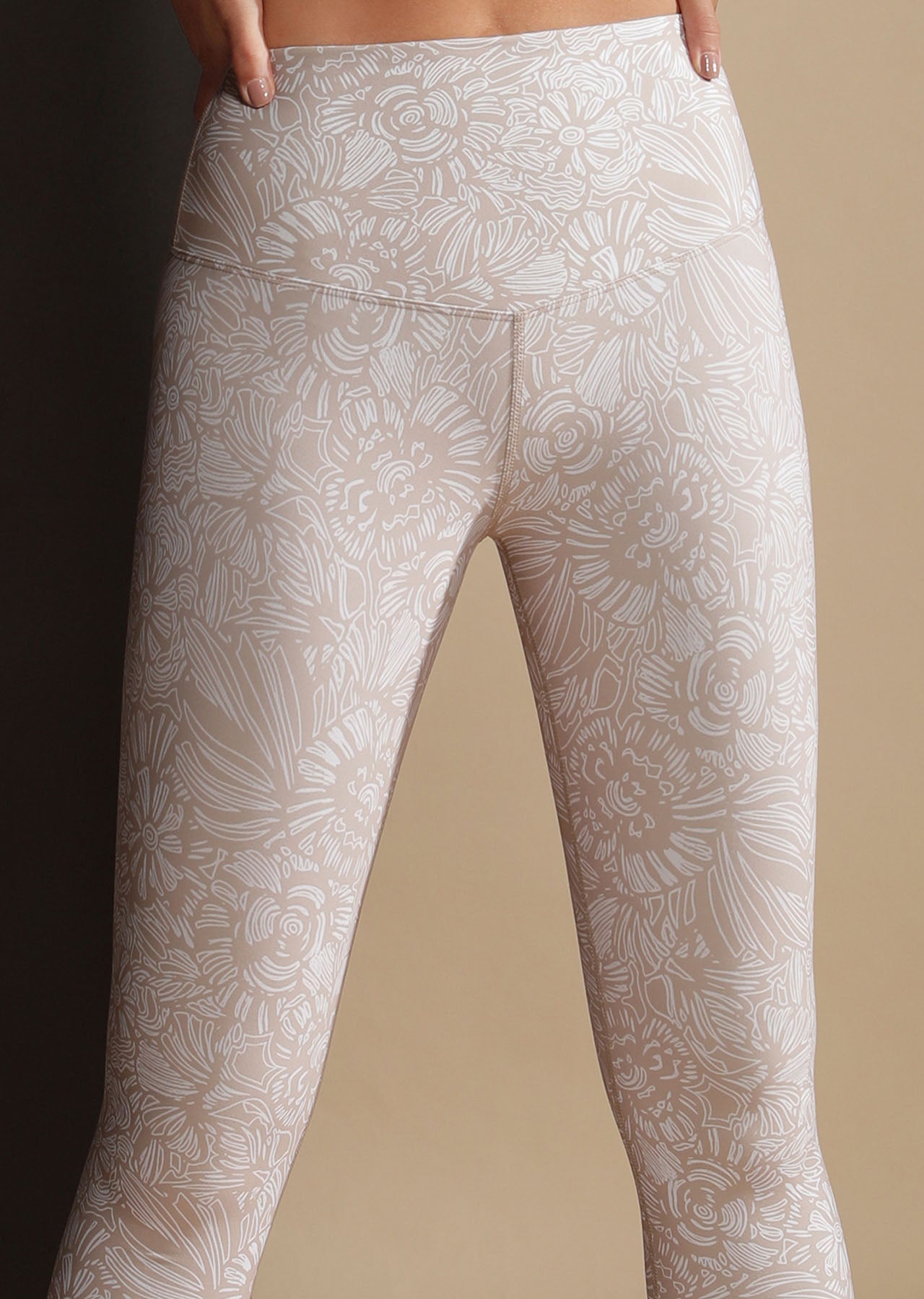 Lorna Jane Luxe Desire Ankle Biter Tight - Desire Print