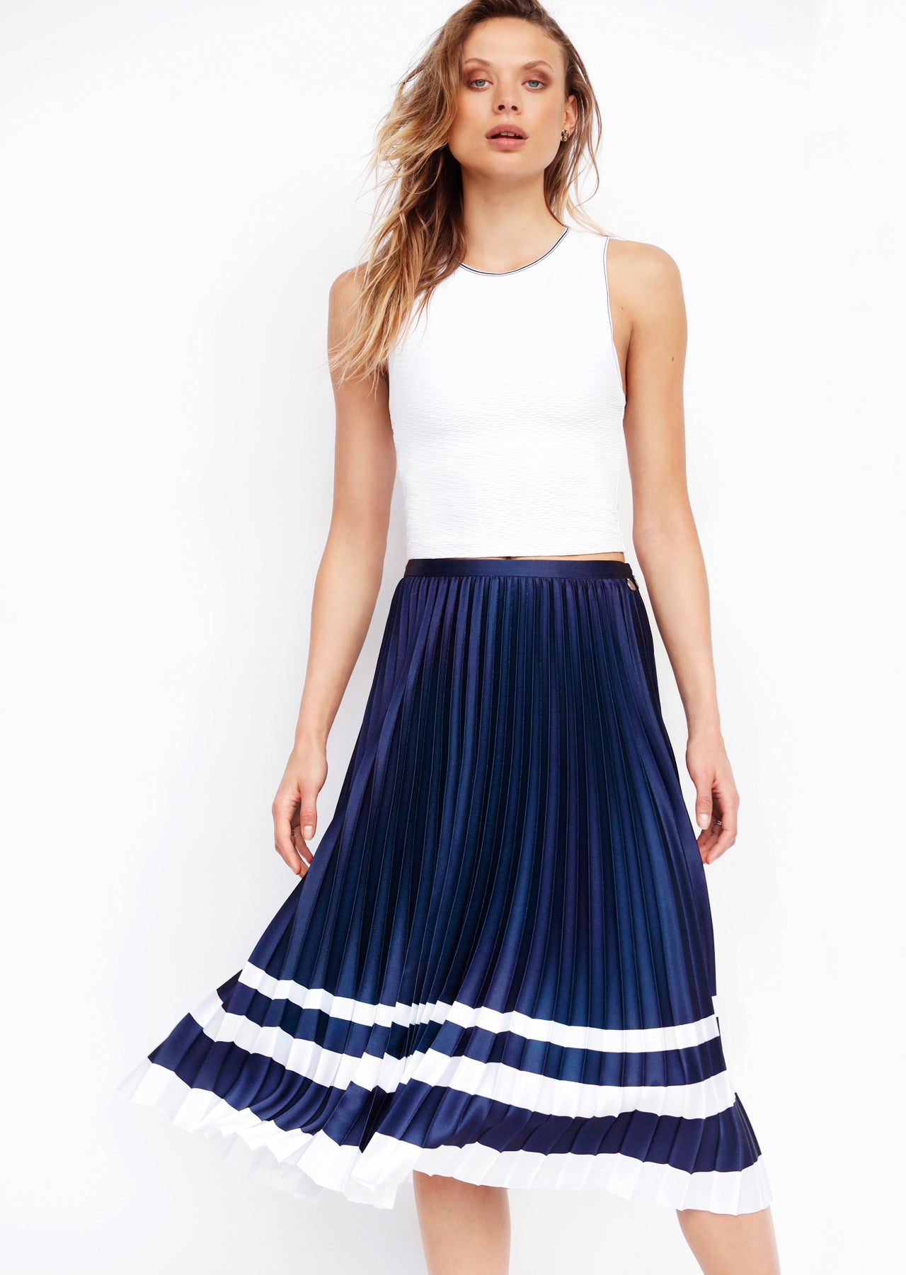 Lorna Jane Luxe Yasmin Pleated Skirt - Ink/White