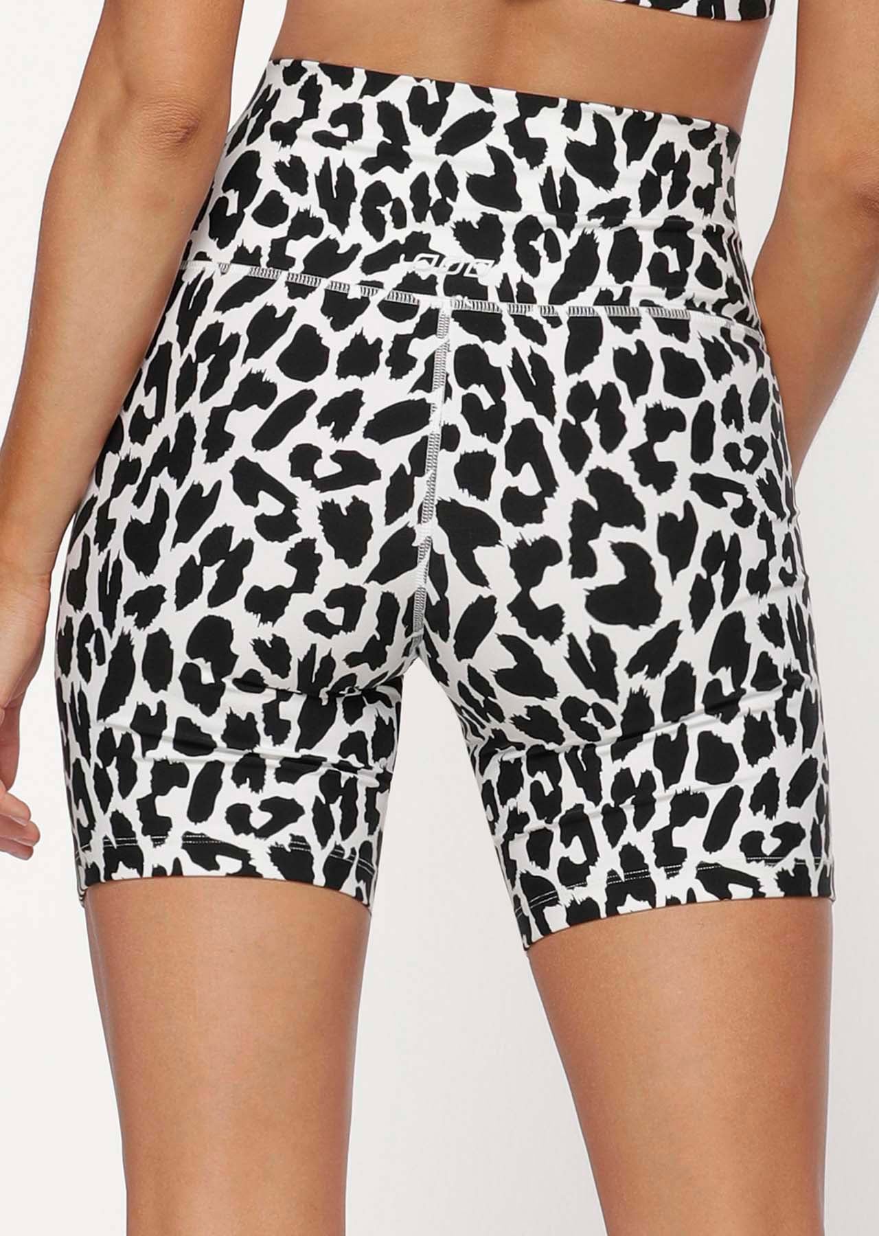Lorna Jane Lynx Bike Shorts - Lynx Print