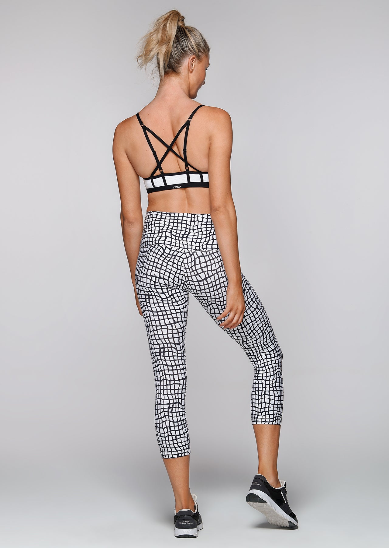 Lorna Jane Mix Match Sports Bra - White/Black