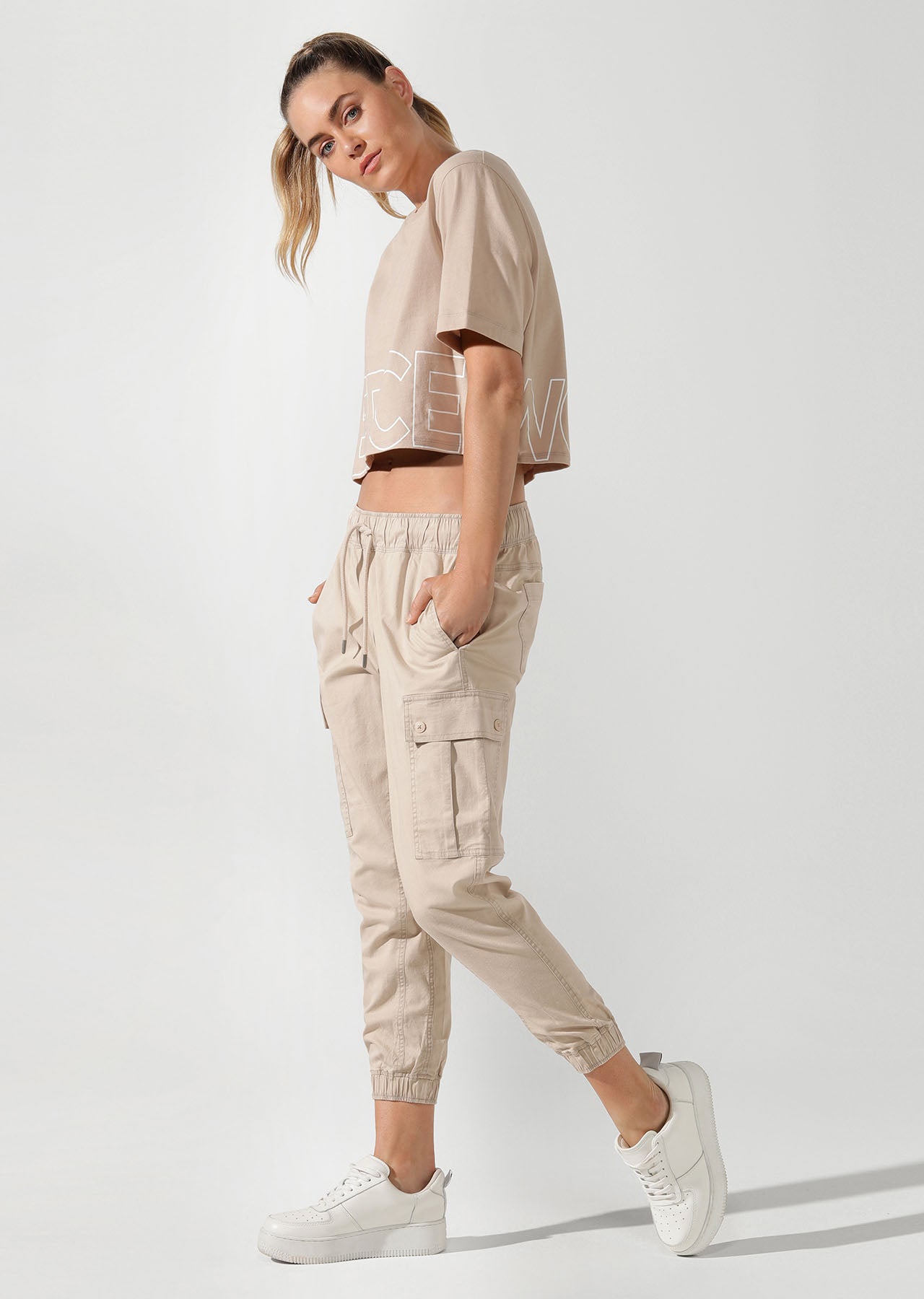 Lorna Jane Moto Cropped Pants - Off White