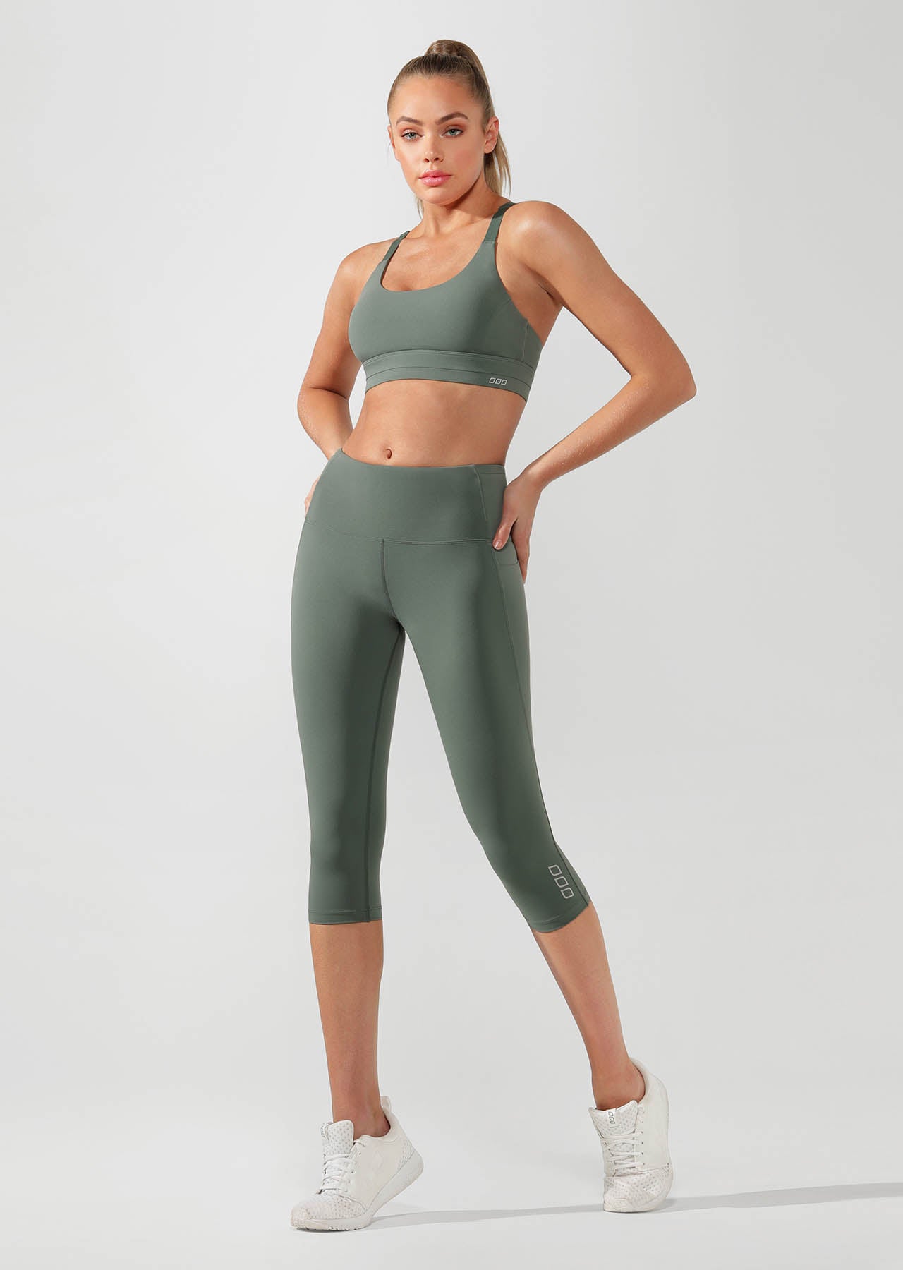 Lorna Jane Move Core Phone Pocket 3/4 Tight - Military