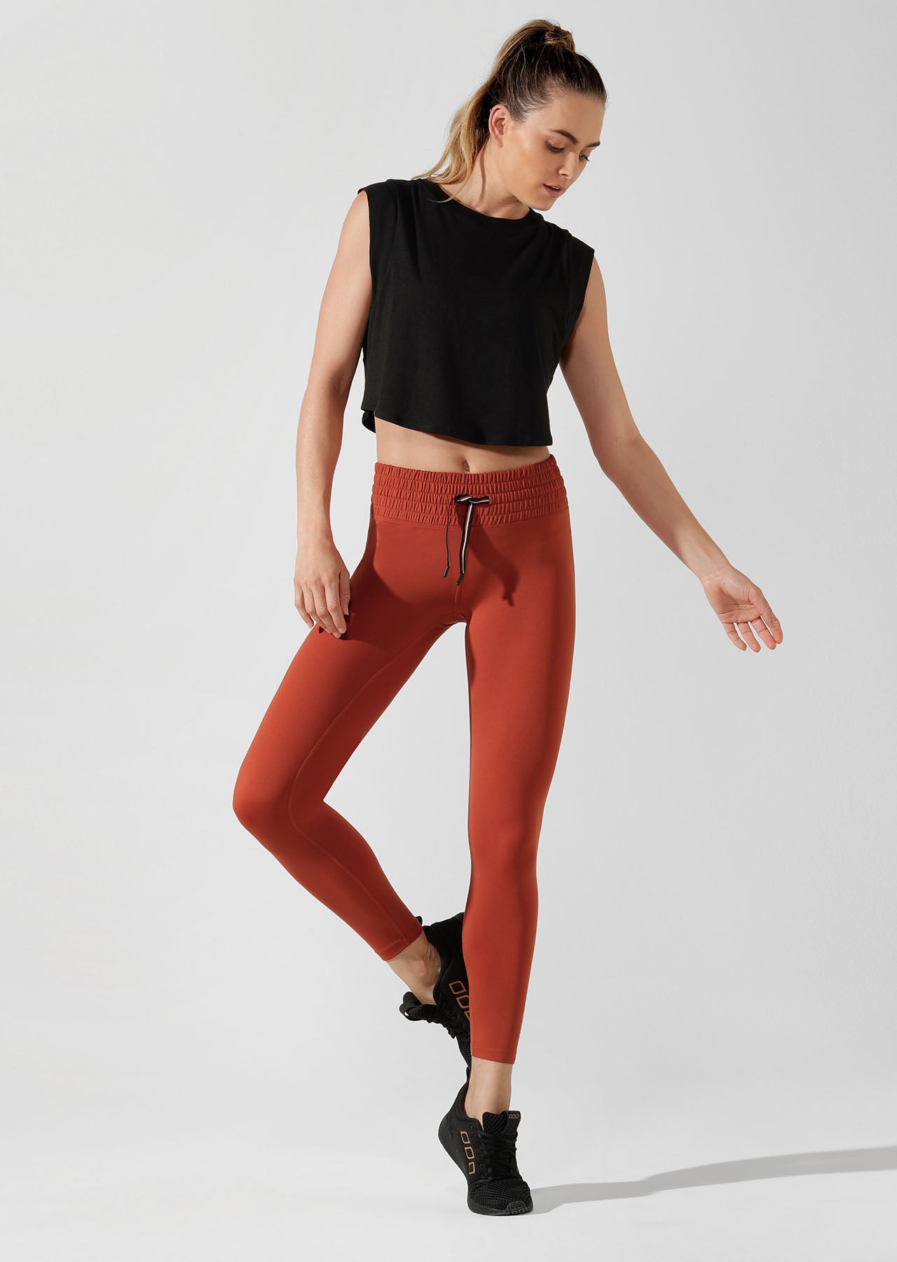 Lorna Jane Move Easy Cropped Tank - Black