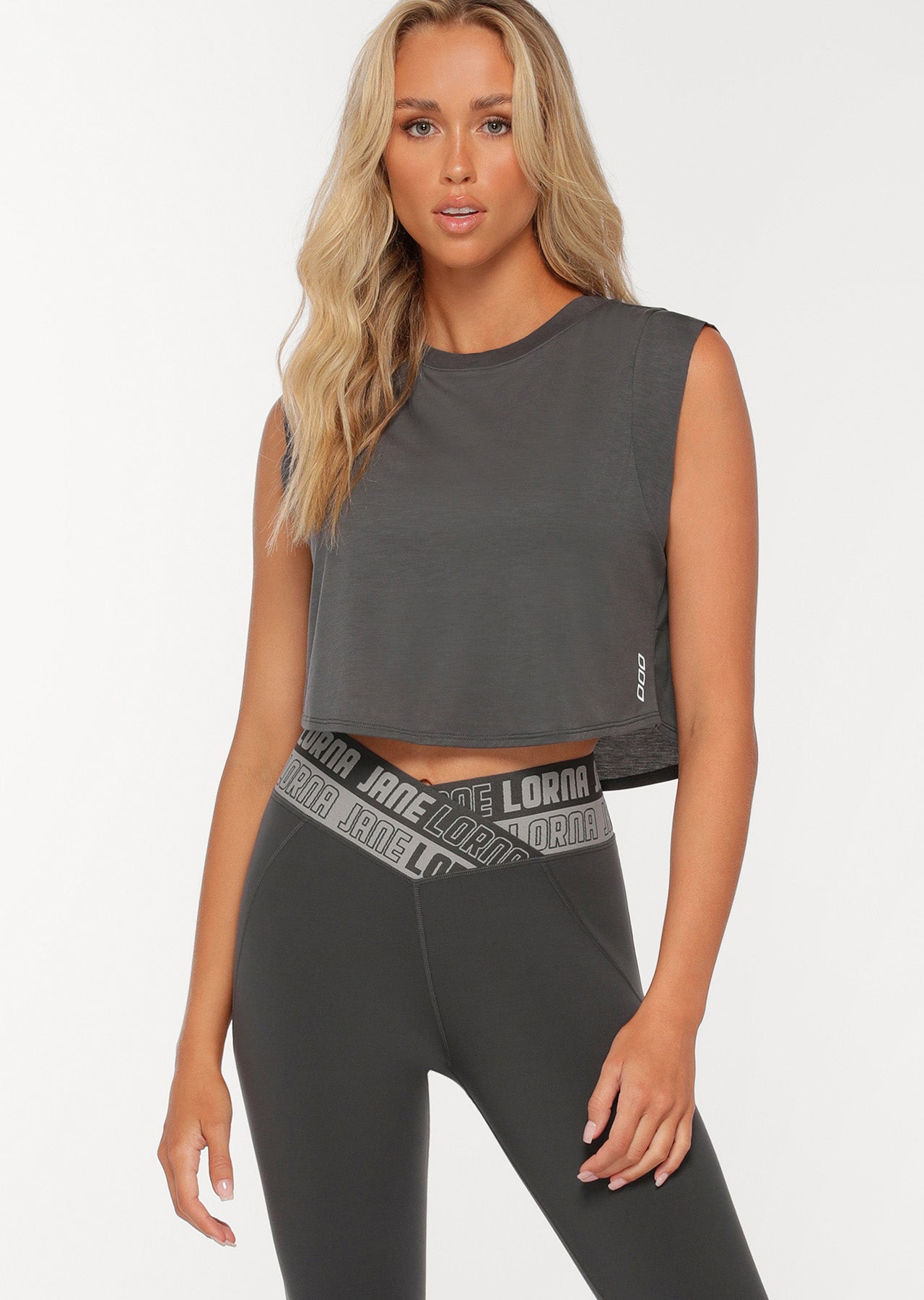 Lorna Jane Move Easy Cropped Tank - Titanium