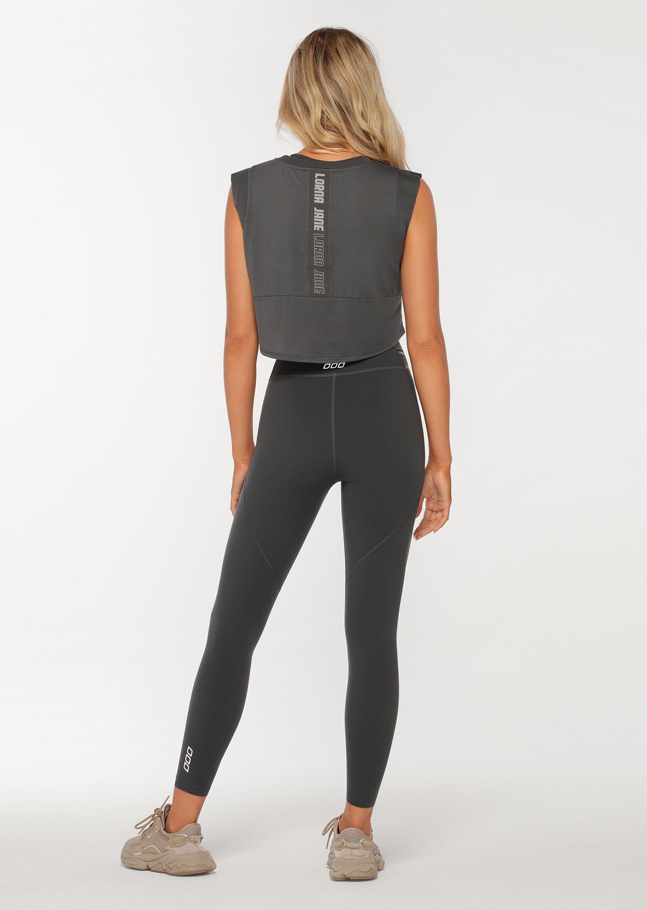 Lorna Jane Move Easy Cropped Tank - Titanium