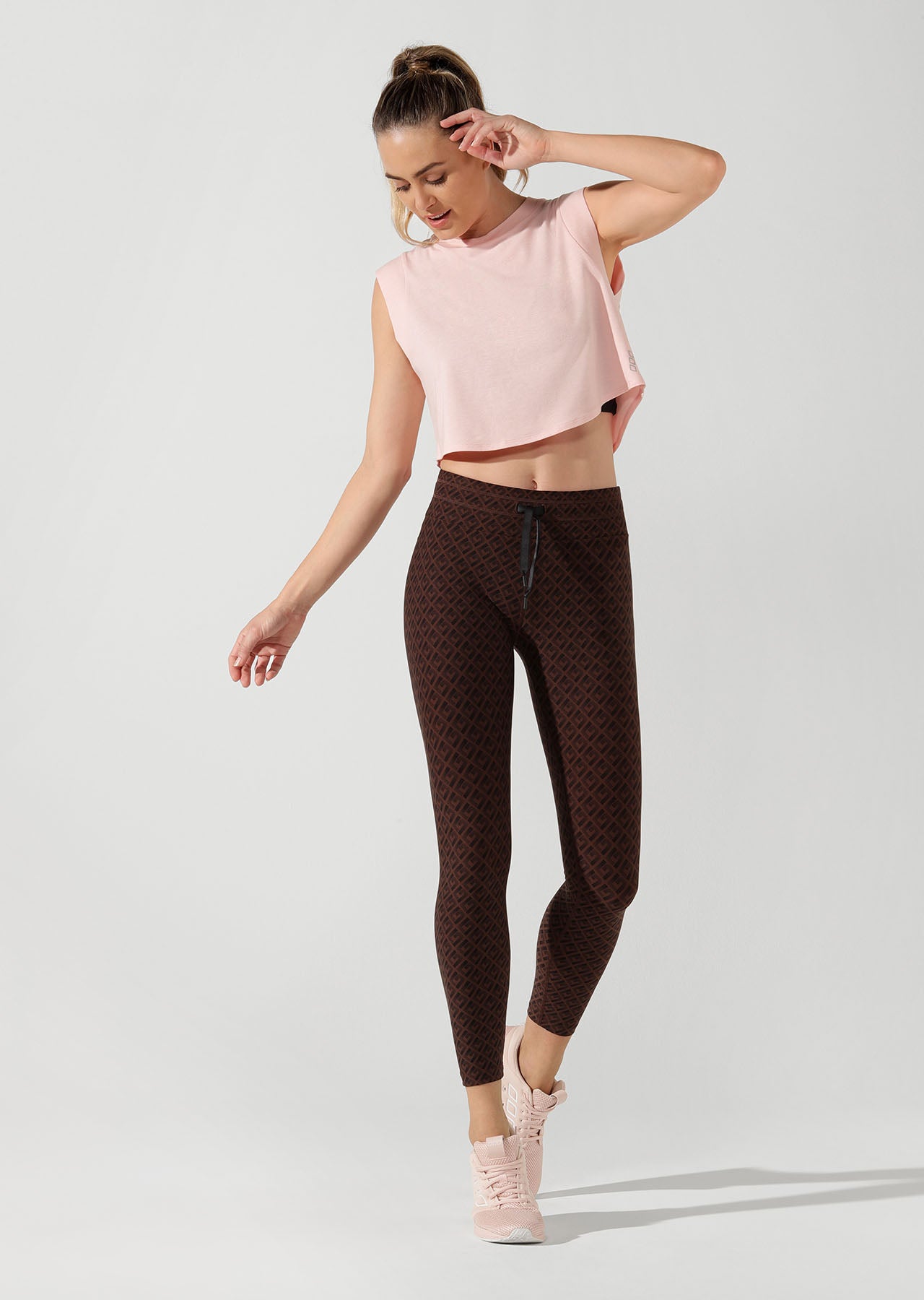 Lorna Jane Move Easy Cropped Tank - Enchanted Pink