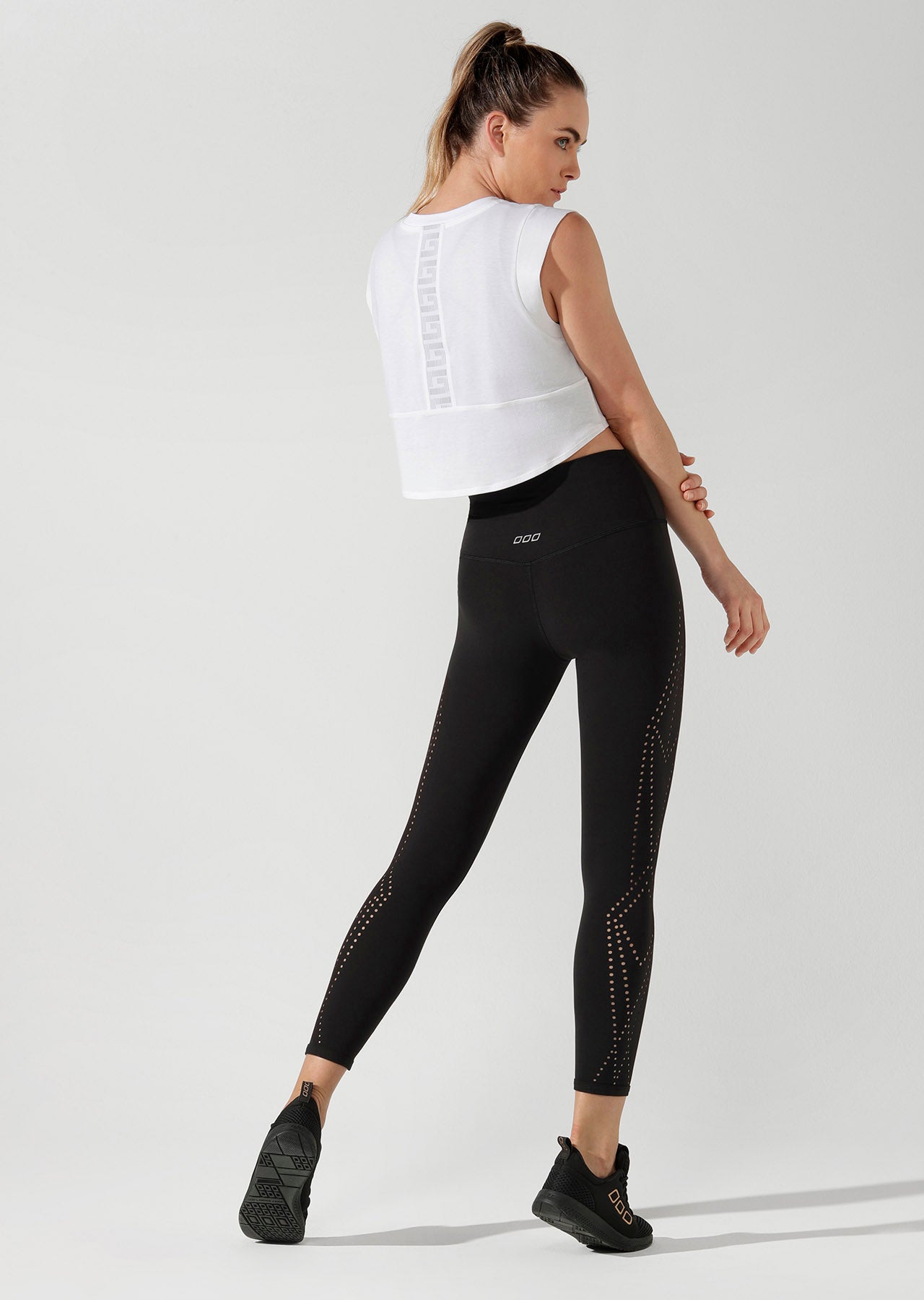 Lorna Jane Move Easy Cropped Tank - White
