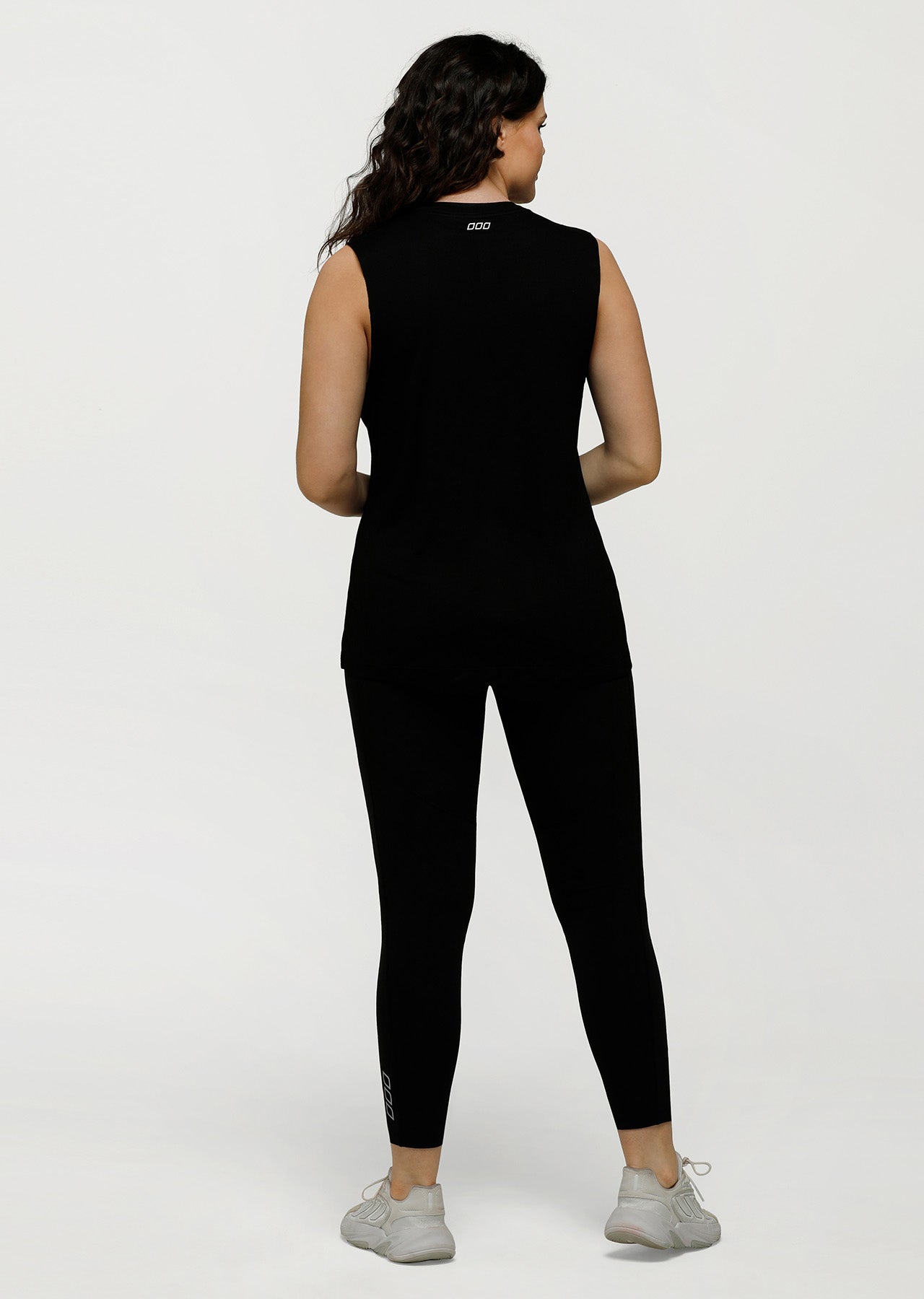 Lorna Jane No Limits Muscle Tank - Black