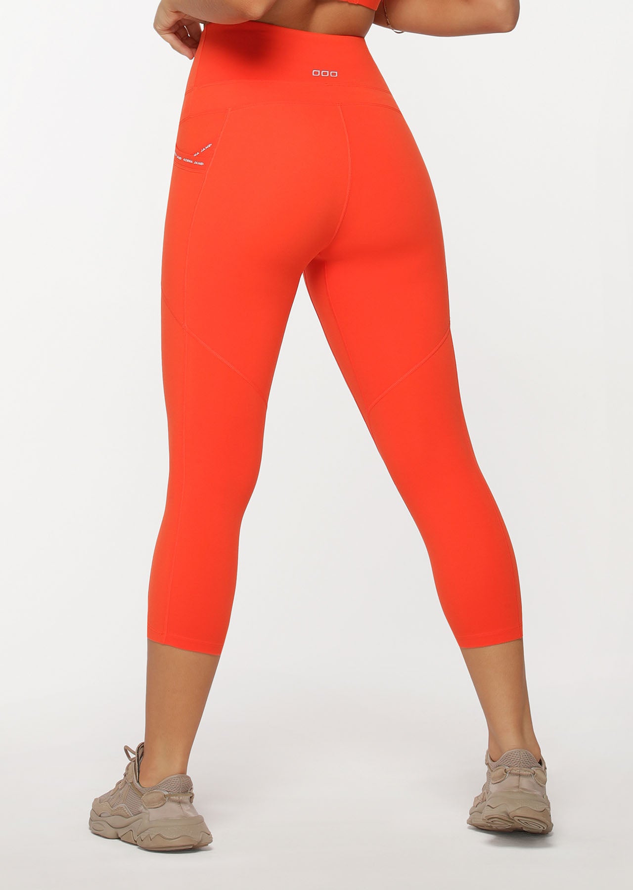 Lorna Jane No Ride Booty  Pocket 7/8 Leggings - Chilli