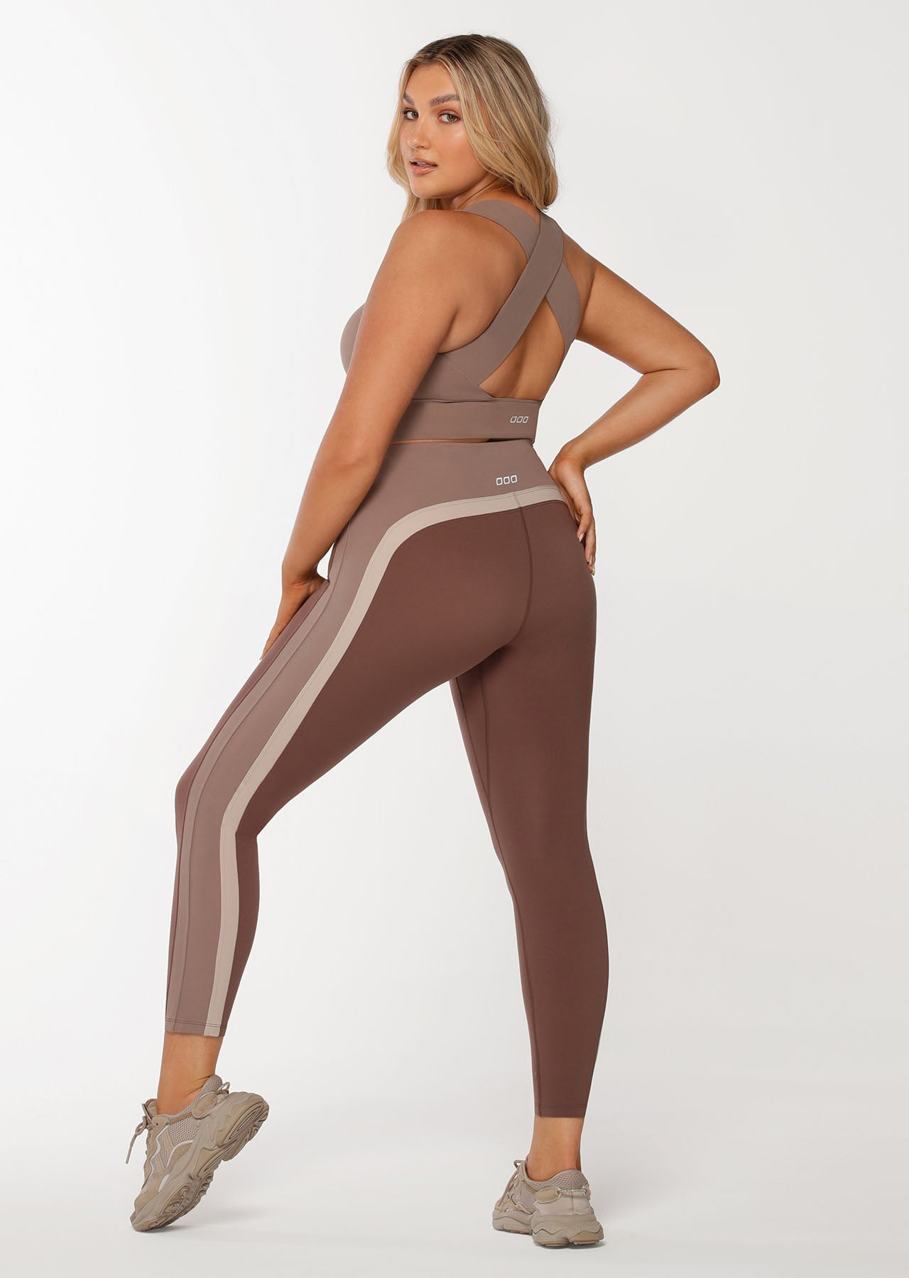 Lorna Jane No Ride Sportif Ankle Biter Leggings - Chocolate