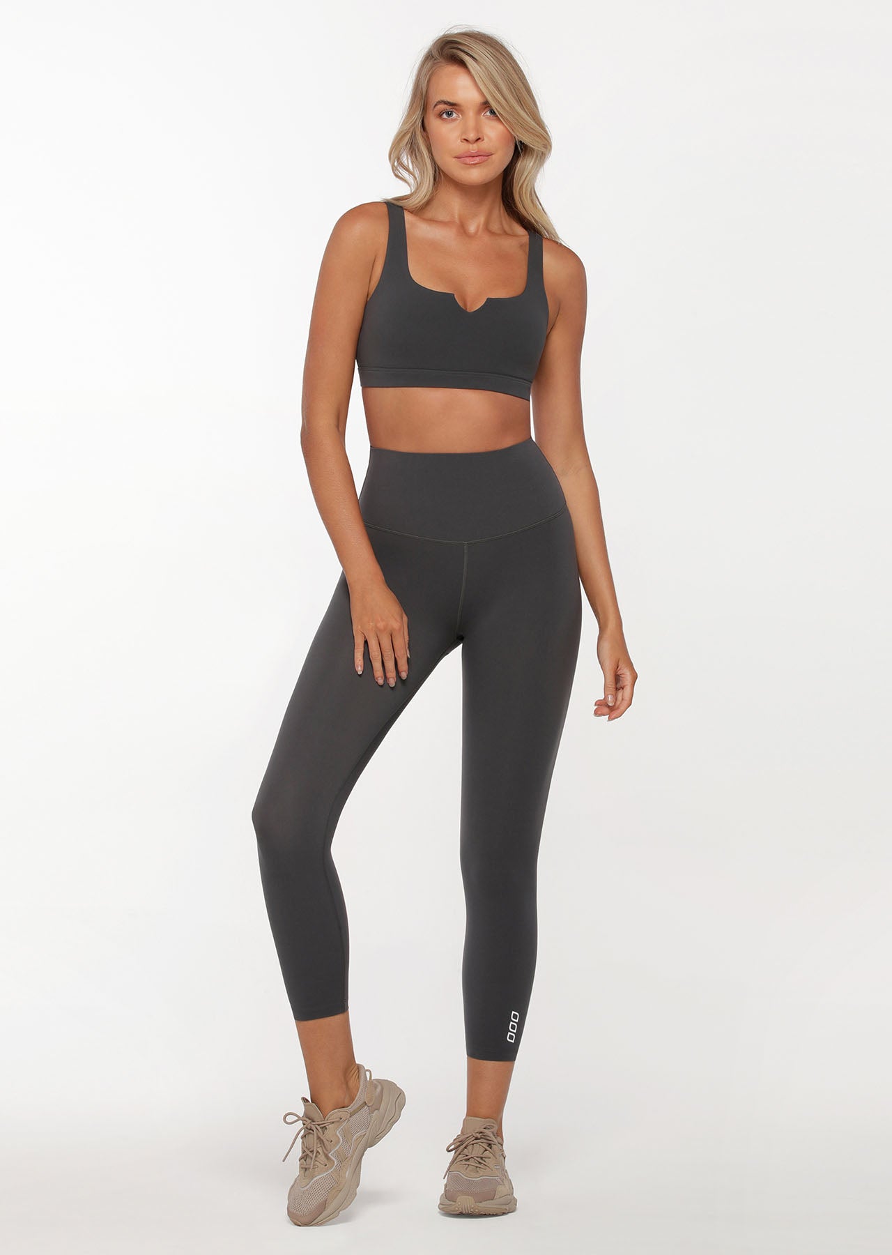 Lorna Jane Notch Front Sports Bra - Titanium