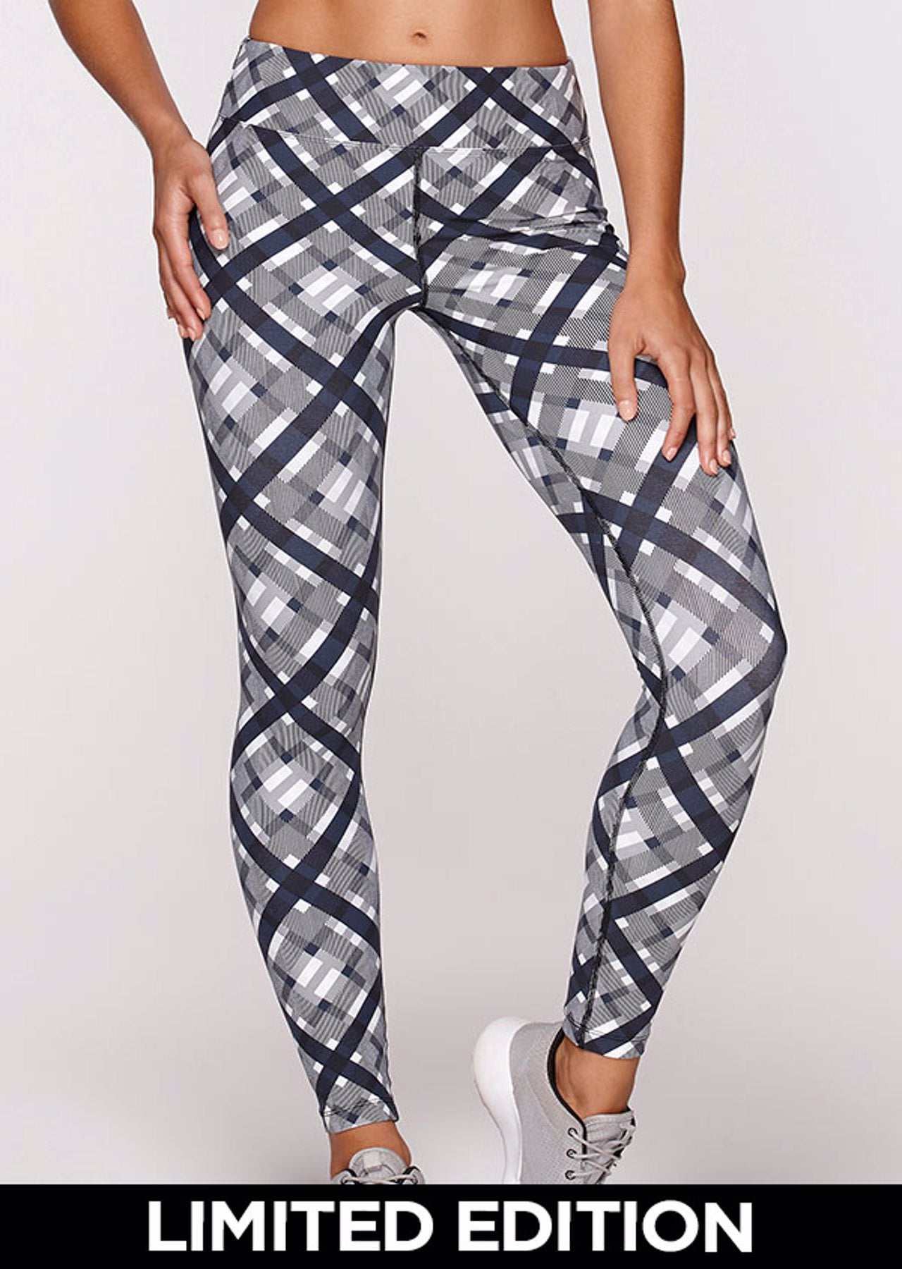 Lorna Jane Off Duty F/L Tight - Black/White