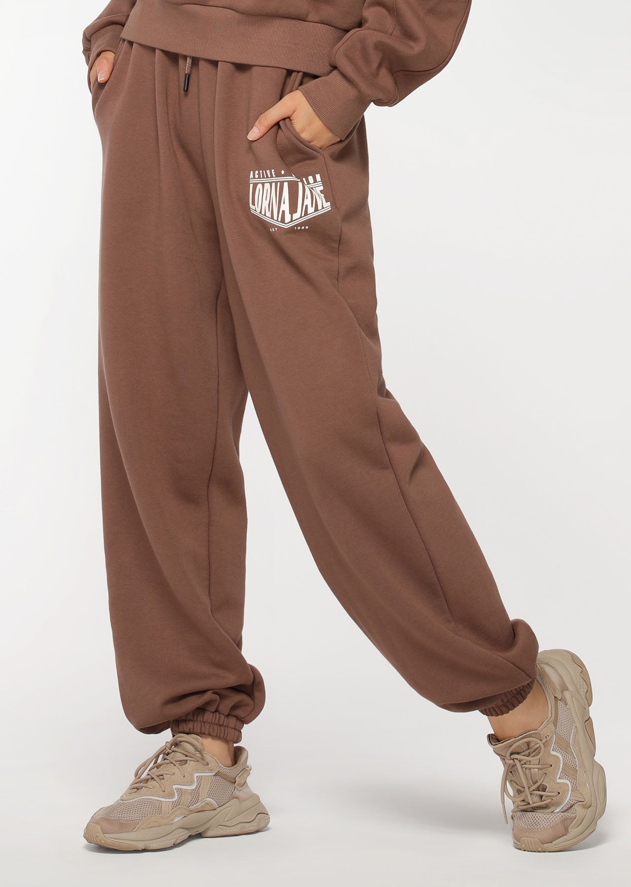 Lorna Jane Play The Game High Waisted Track Pants - Chocolate