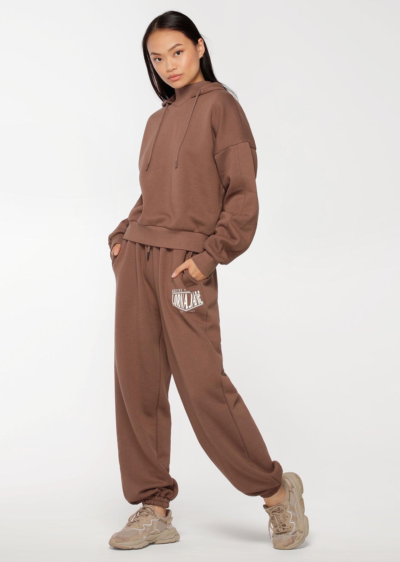 Lorna Jane Play The Game High Waisted Track Pants - Chocolate