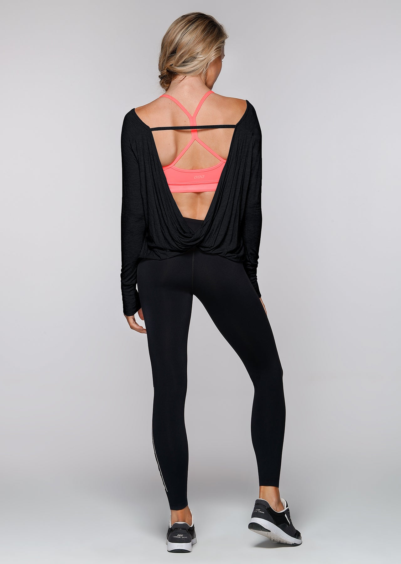 Lorna Jane Post Workout L/Slv Top - Black