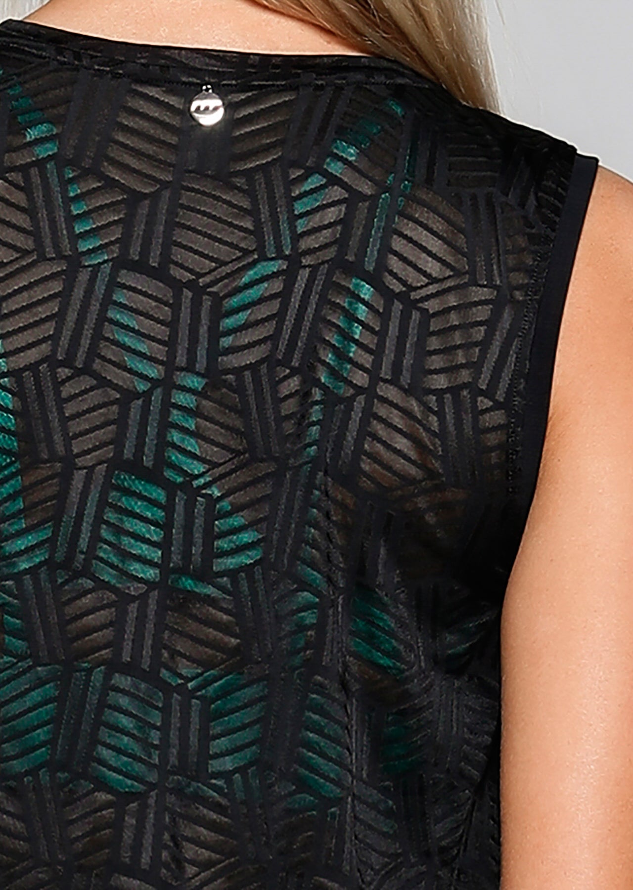 Lorna Jane Powerful Excel Tank - Black