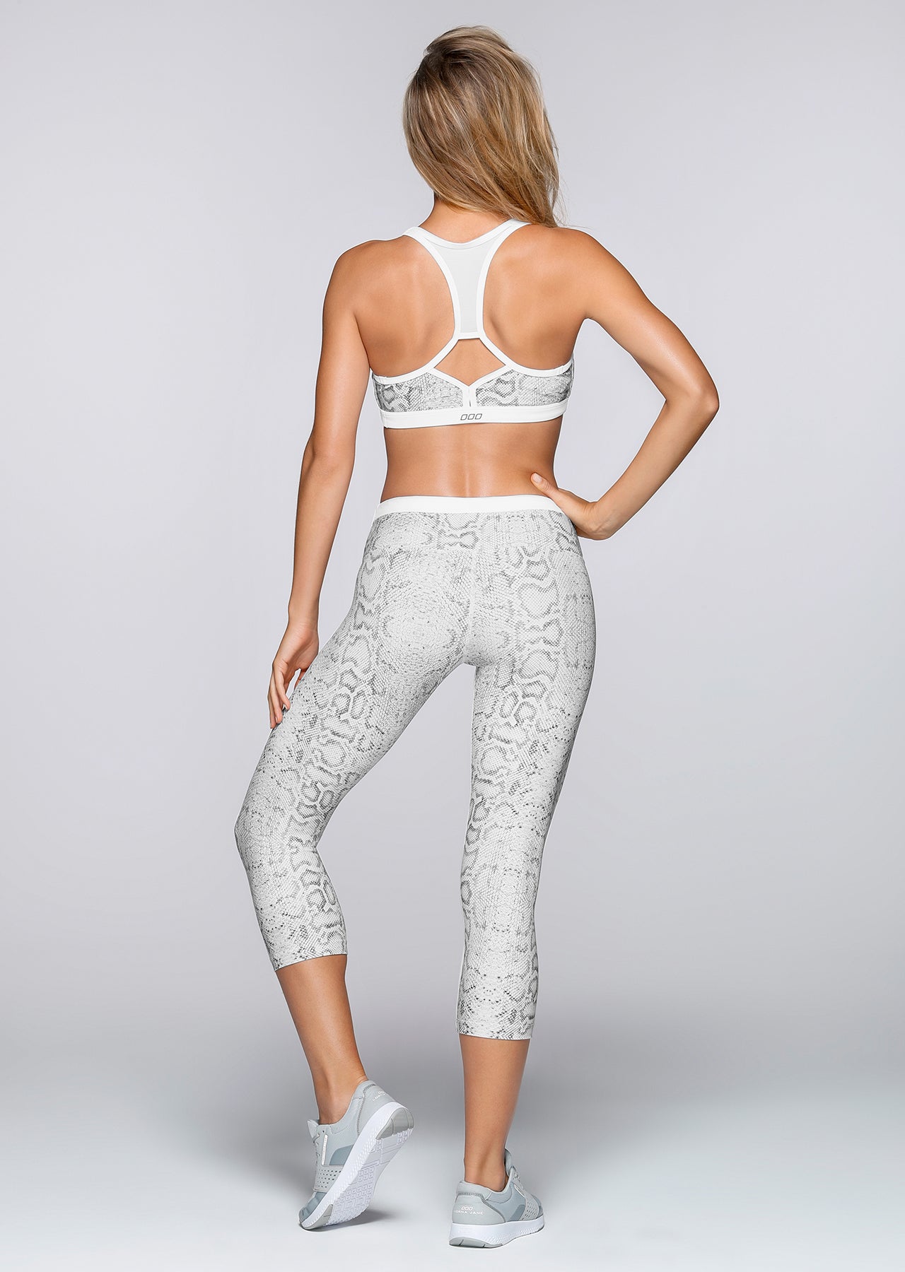 Lorna Jane Primitive Sports Bra - Snake Print