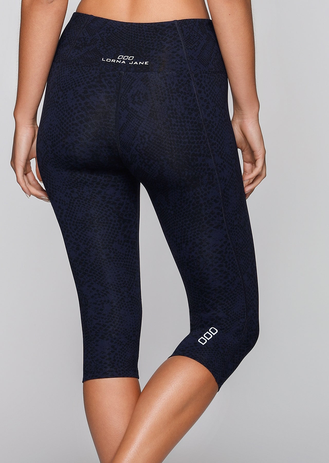 Lorna Jane Python Core 3/4 Tight - Python Print