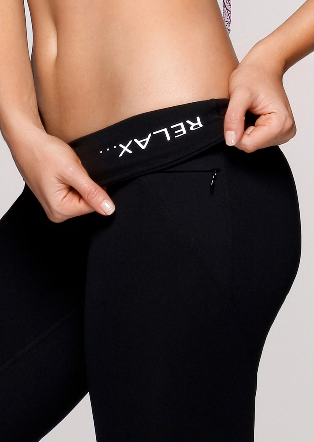 Lorna Jane Relax Core 7/8 Tight - Black