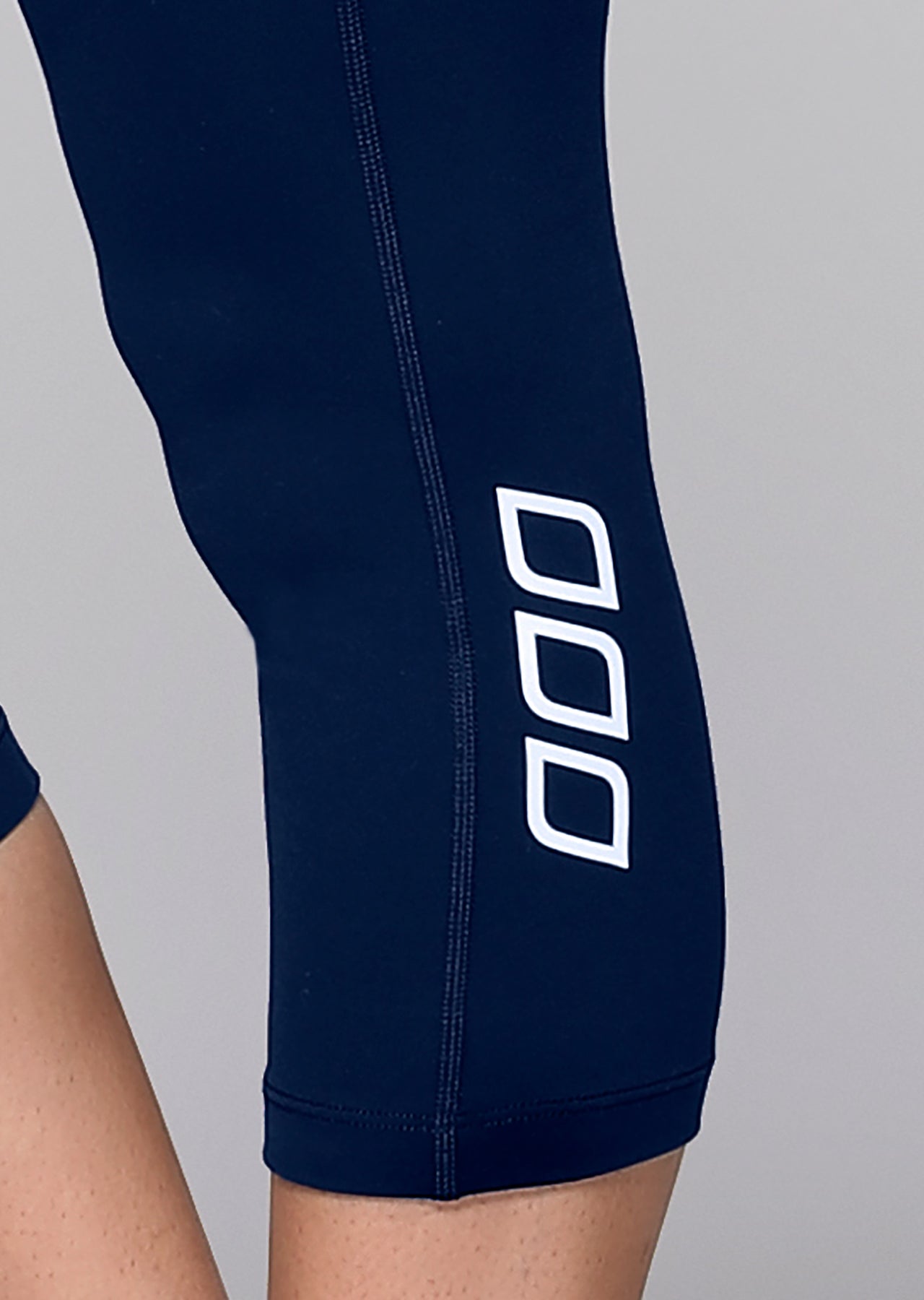 Lorna Jane Riptide 7/8 Tight - Cosmo