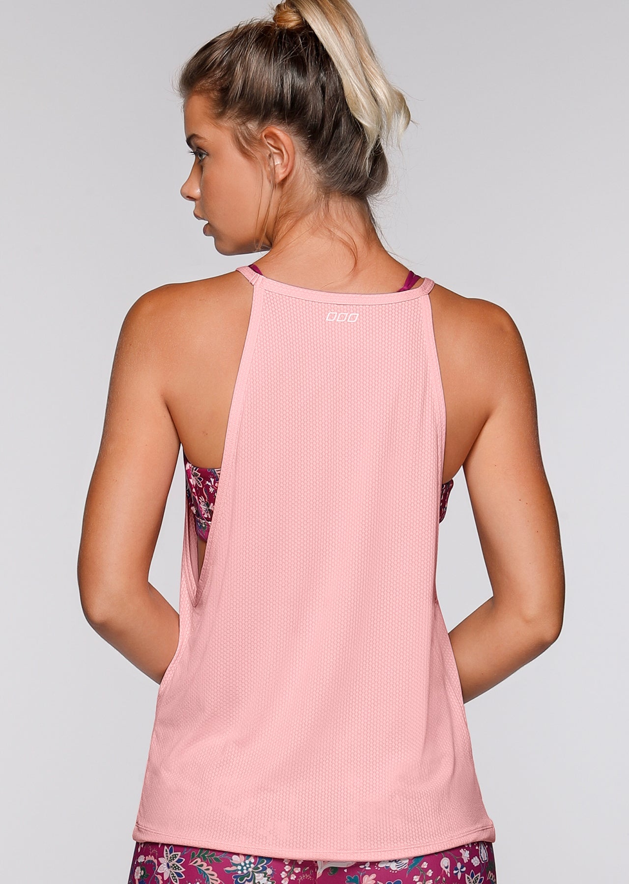 Lorna Jane Runaway Excel Mesh Tank - Blushed Pink