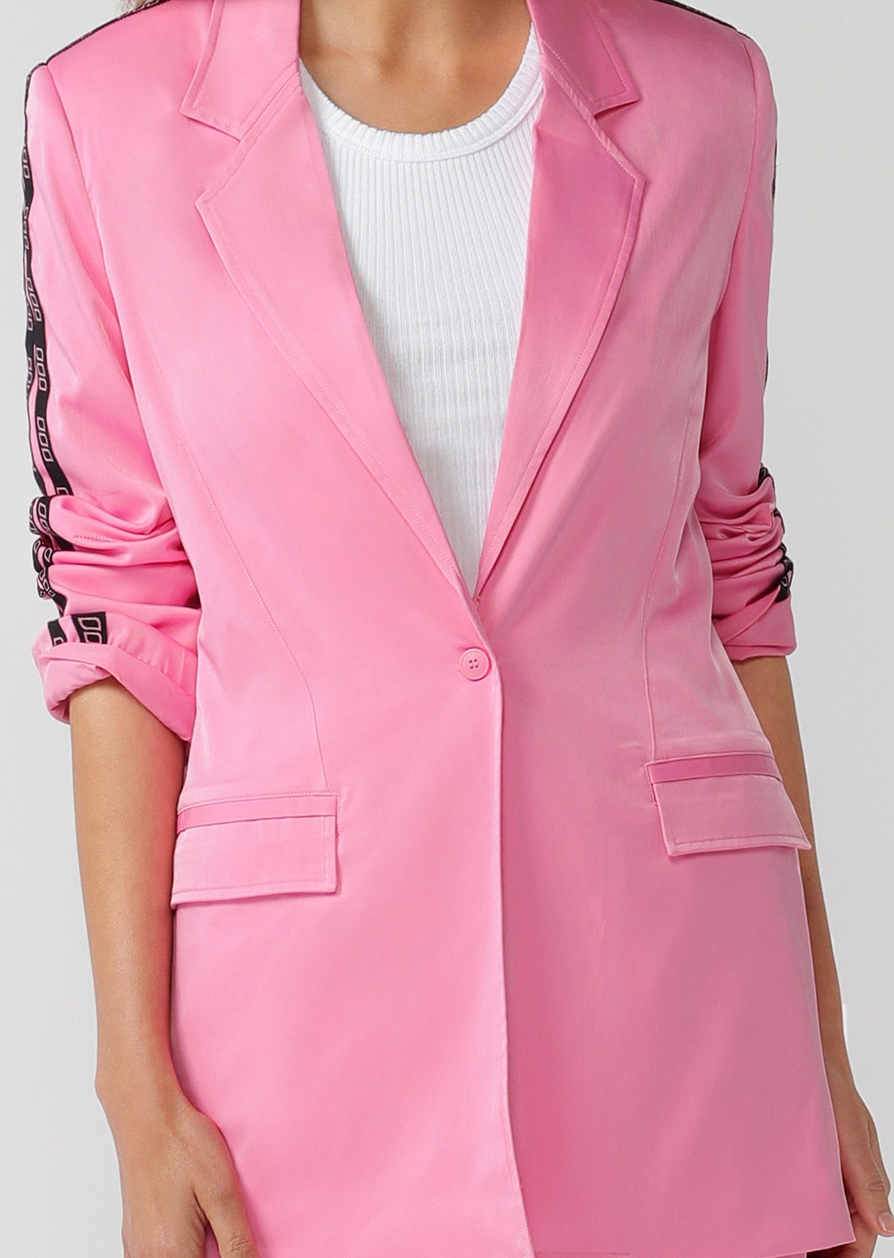 Lorna Jane Satin Street Style Blazer - Milkshake