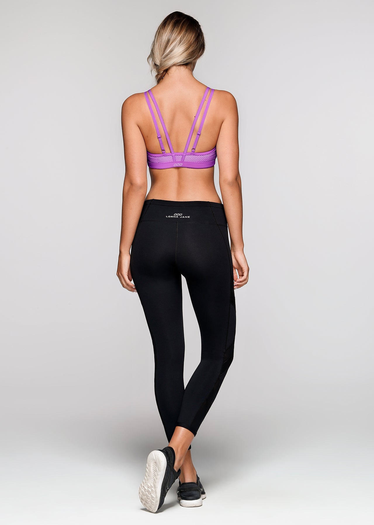 Lorna Jane Shape Shifter Sports Bra - Dewberry
