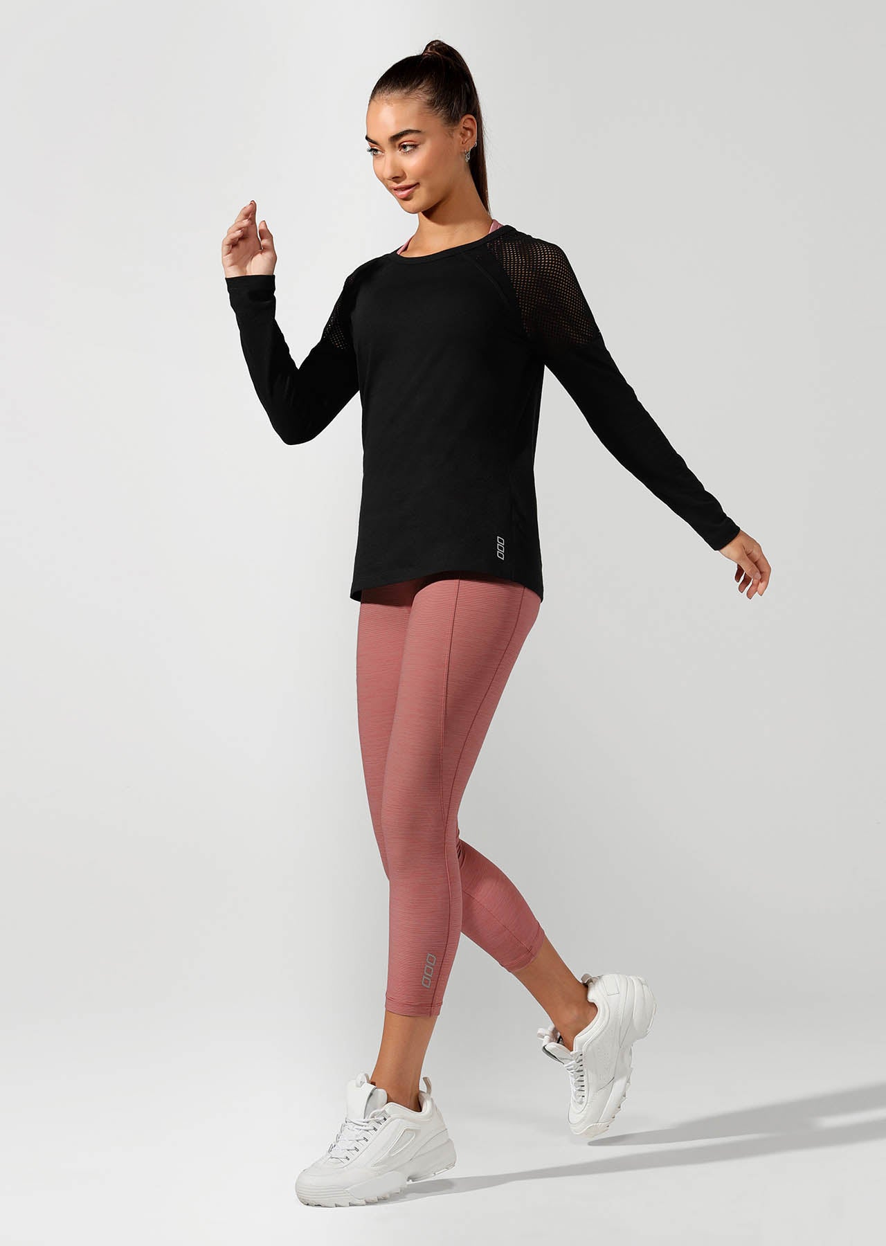 Lorna Jane Simple And Classic Long Sleeve Top - Black
