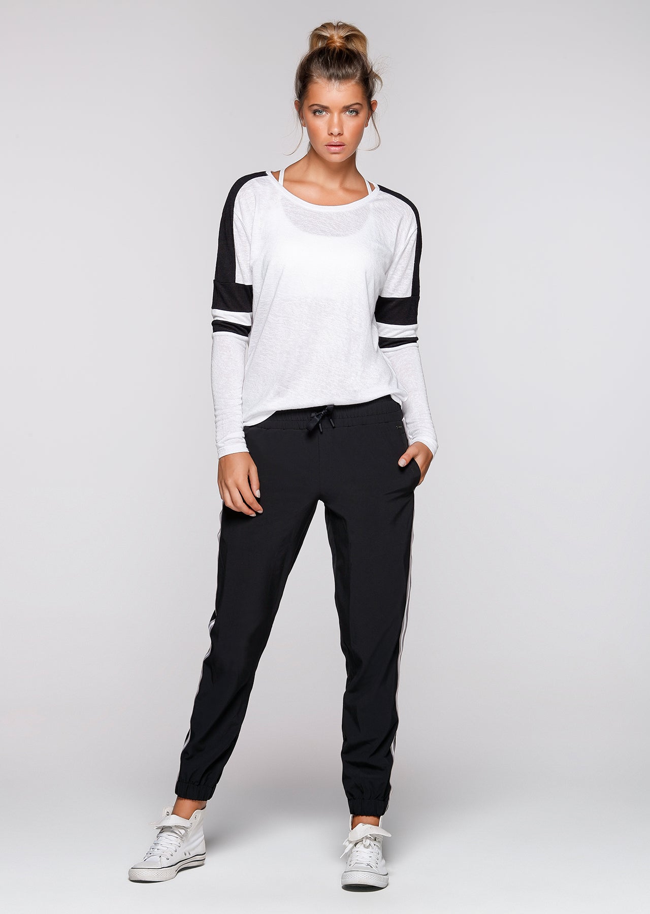 Lorna Jane Soraya L/Slv Tee - White