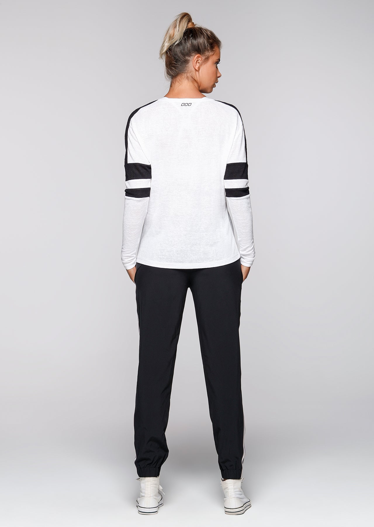 Lorna Jane Soraya L/Slv Tee - White